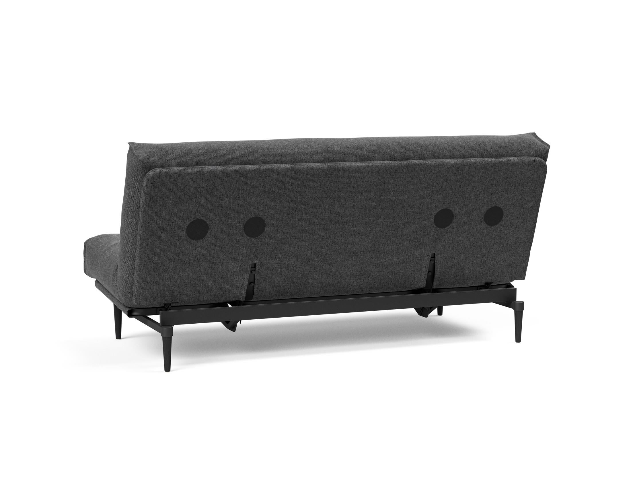 Erleben Sie das Colpus Bettsofa 140 in Nordic Eiche schwarz – ein elegantes Möbelstück, das als Sofa und Bett höchsten Komfort bietet.
