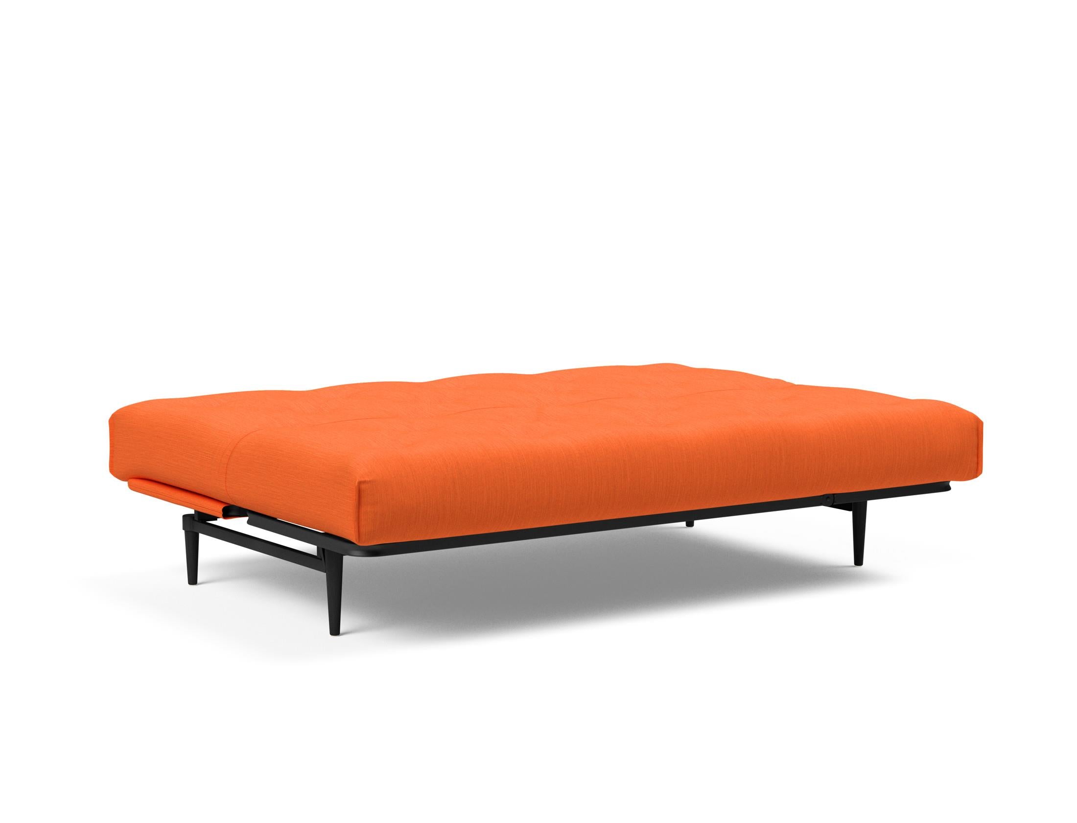 Entdecken Sie das Colpus Bettsofa 140 in Nordic Eiche schwarz von Innovation Living – modernes Design, hohe Funktionalität und individuellen Schlafkomfort.