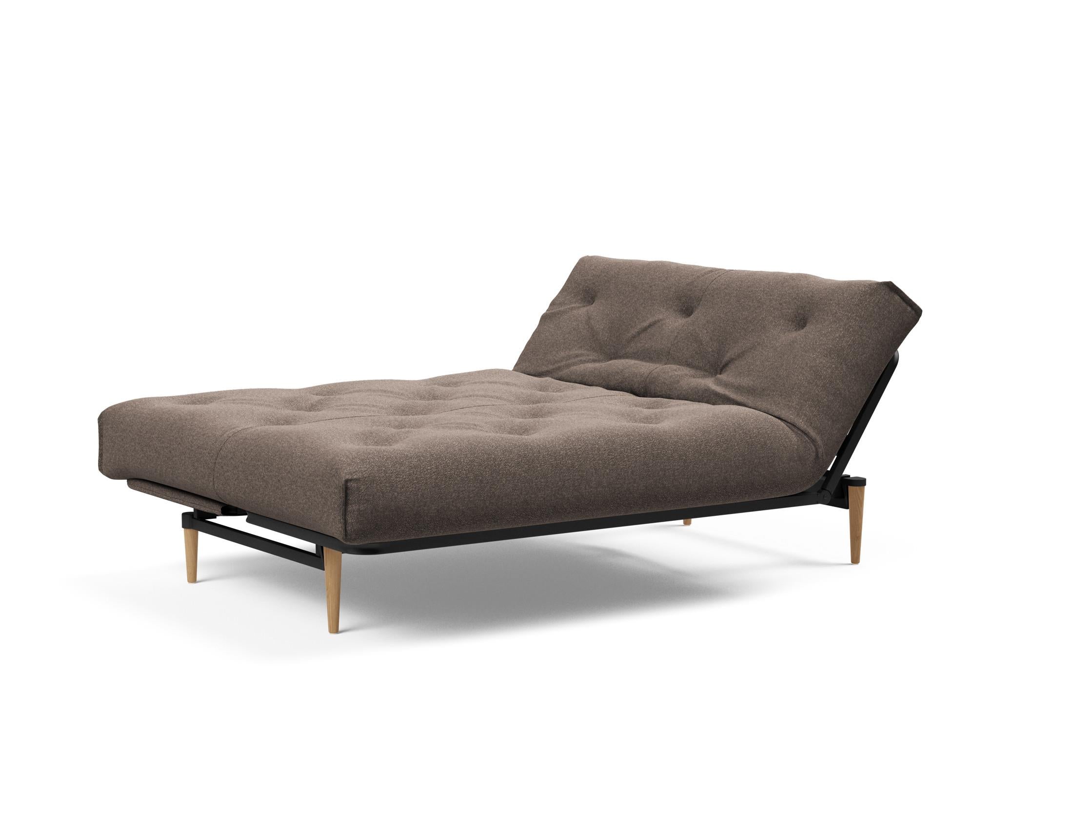 Erleben Sie das Colpus Bettsofa 140 Nordic Soft Spring: modernes Design, langlebige Materialien und anpassbare Schlafkomfortlösungen für jeden Raum.
