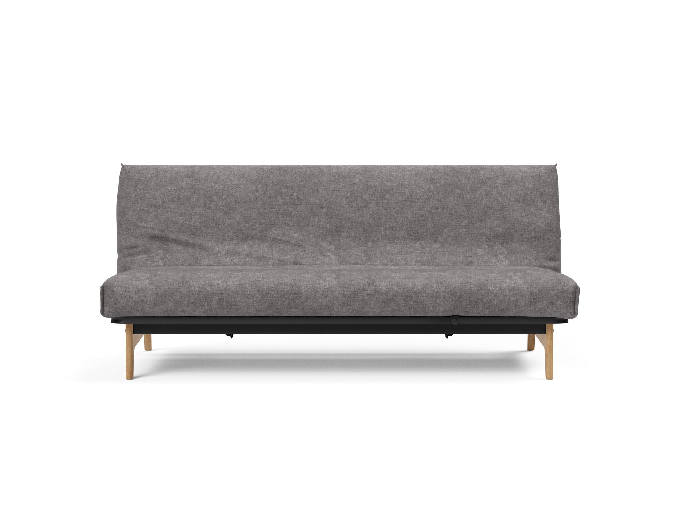 Entdecken Sie das Aslak 120 Bettsofa Nordic Cover Soft Spring – skandinavisches Design trifft auf höchsten Schlafkomfort und Funktionalität.
