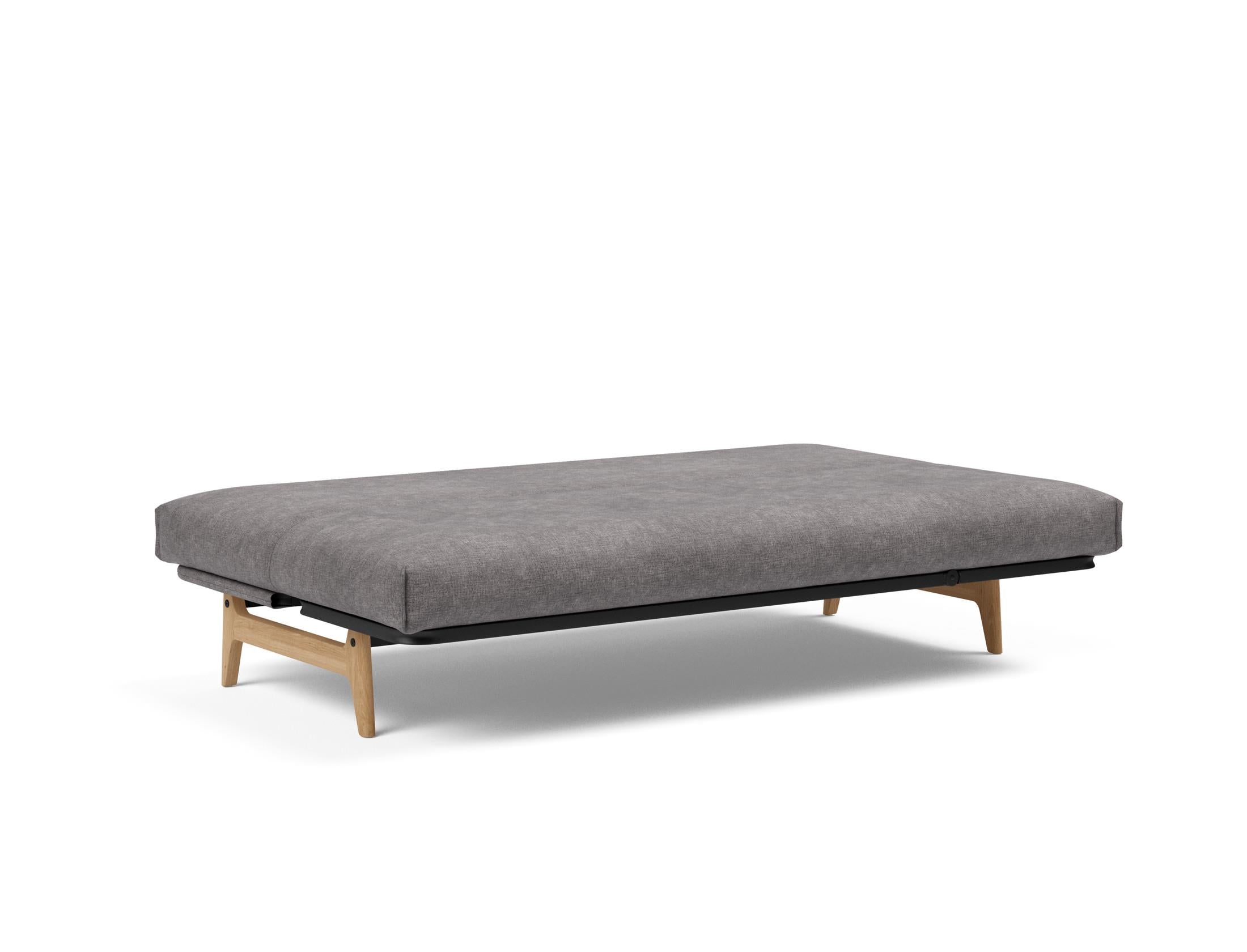 Entdecken Sie das Aslak 120 Bettsofa Nordic Cover Soft Spring – skandinavisches Design trifft auf erstklassigen Komfort und vielseitige Funktionalität.