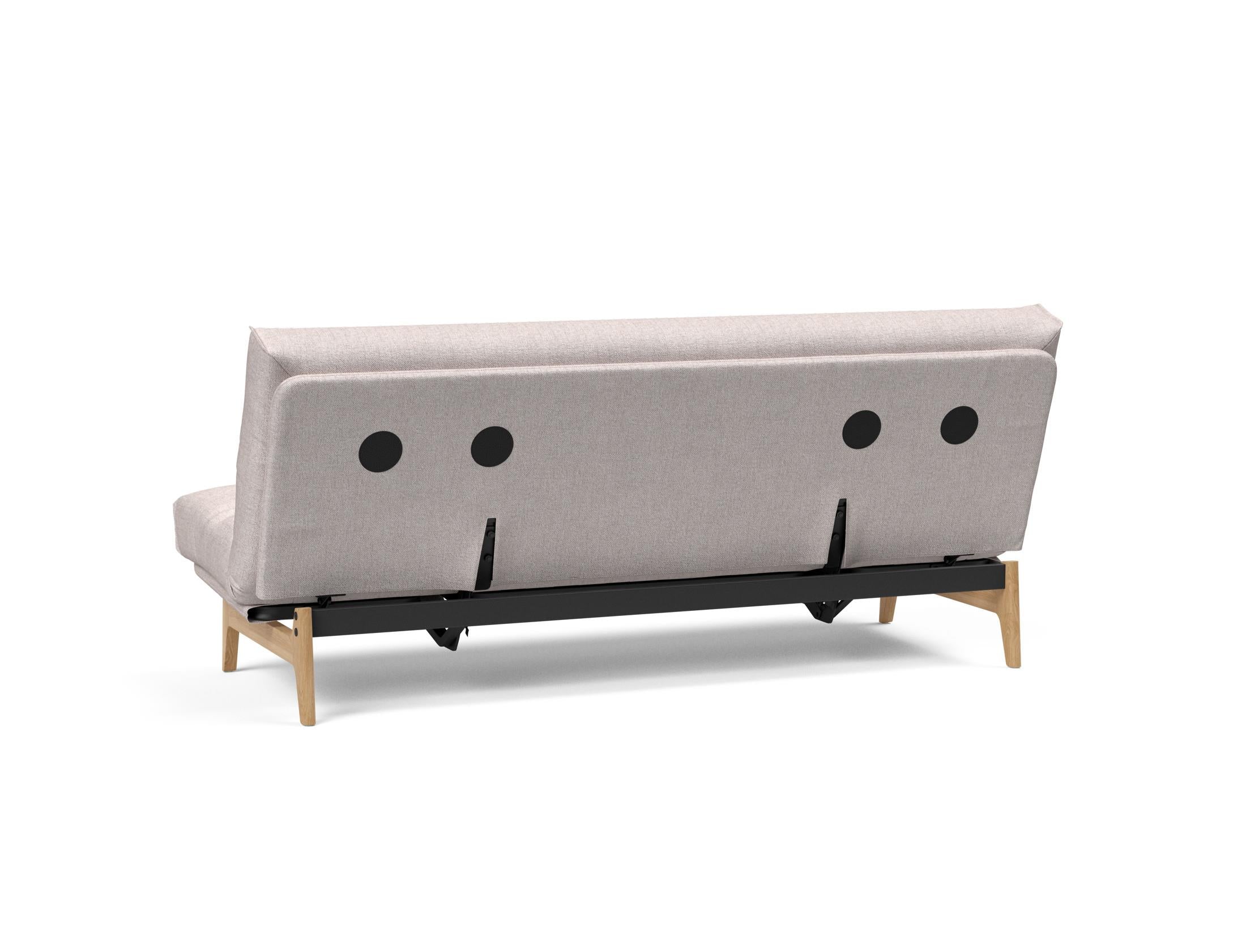 Entdecken Sie das Aslak 120 Bettsofa Nordic Cover Soft Spring – skandinavische Eleganz trifft auf individuellen Schlafkomfort und vielseitige Funktionalität.