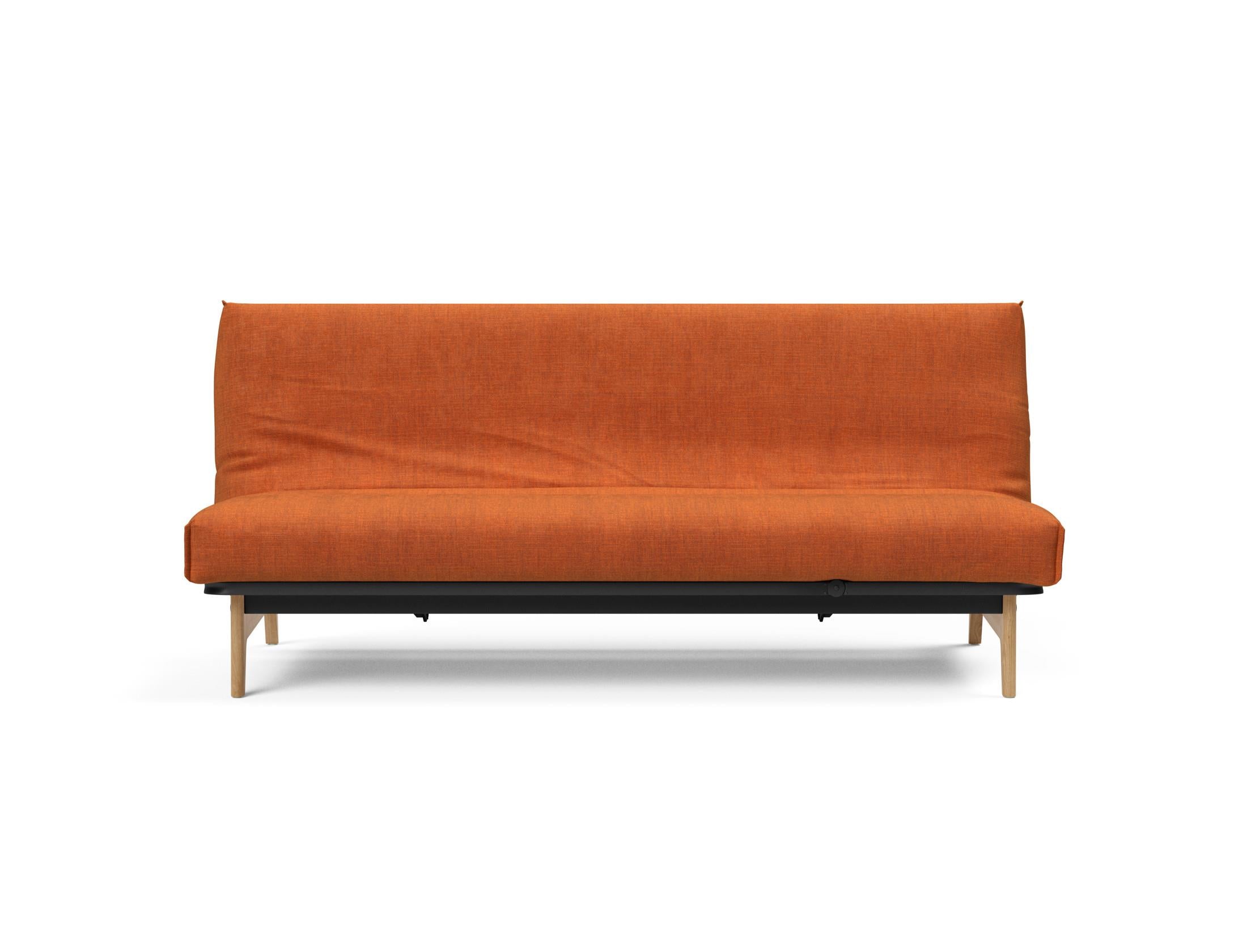 Entdecken Sie das Aslak 120 Bettsofa Nordic Cover Soft Spring von Innovation Living – stilvolles Design trifft auf höchsten Schlafkomfort für Ihr Zuhause.
