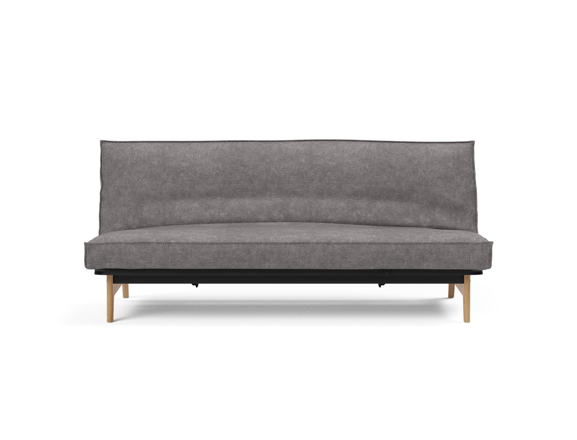 Entdecken Sie das Aslak 120 Bettsofa mit Sharp Plus Cover von Innovation Living – stilvolles Design trifft auf vielseitige Funktionalität für Ihr Zuhause.