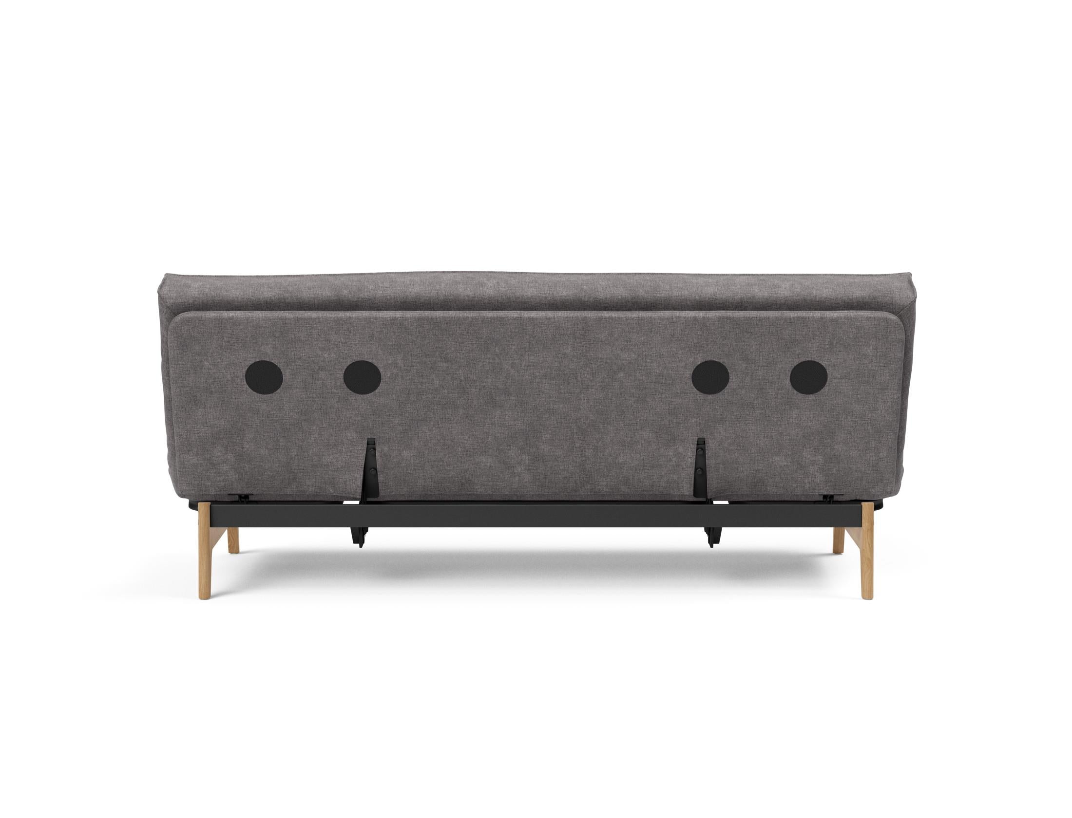 Entdecken Sie das Aslak 120 Bettsofa mit elegantem Sharp Plus Cover und vielseitigen Matratzenoptionen für höchsten Komfort und modernes Design.