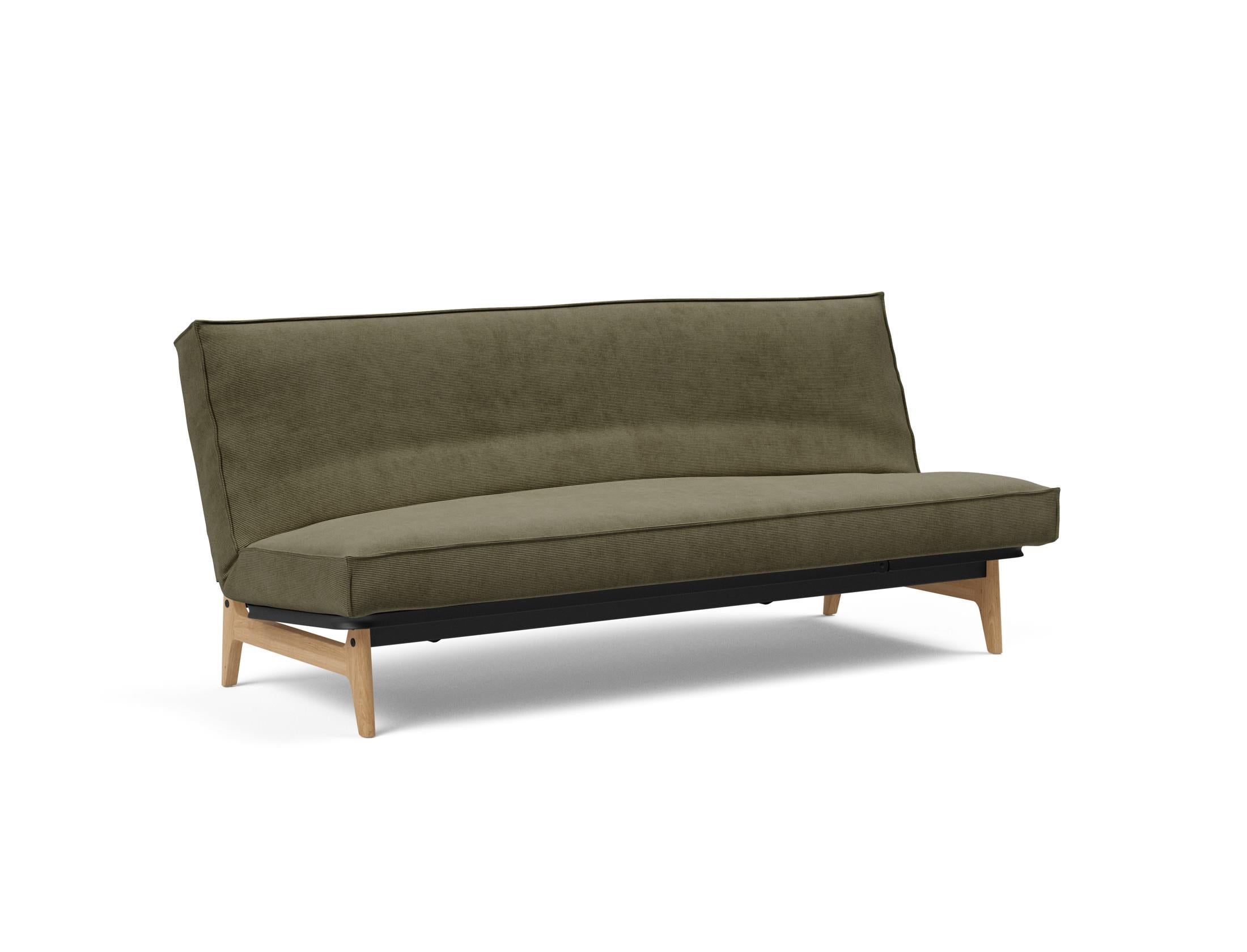 Entdecken Sie das Aslak 120 Bettsofa mit elegantem Sharp Plus Bezug und innovativem Soft Spring – ideal für stilvolle Wohnräume und gemütliche Nächte.