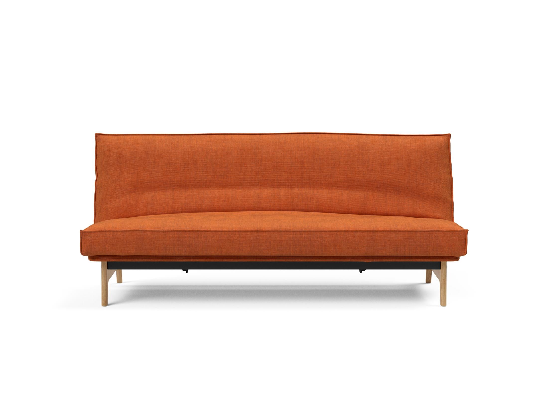 Elegantes Aslak 120 Bettsofa mit Soft Spring Bezug, ideal für stilvolle Wohnräume und vielseitige Nutzung als Schlafgelegenheit.