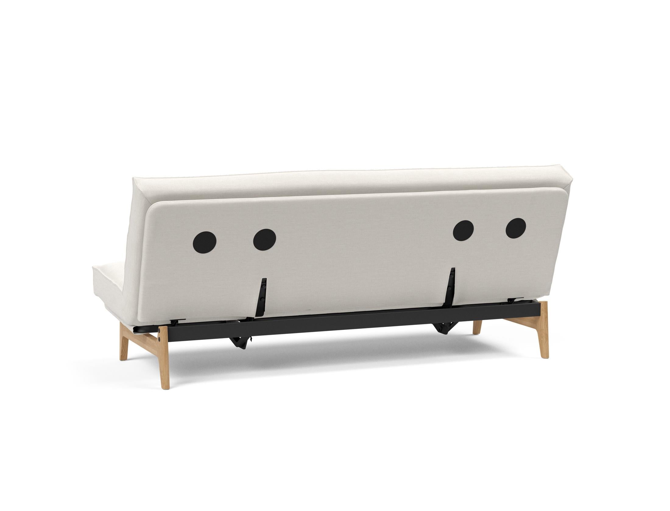 Entdecken Sie das Aslak 120 Bettsofa mit Soft Spring-Matratze – minimalistisches Design, herausragender Komfort und nachhaltige Qualität für jeden Raum.