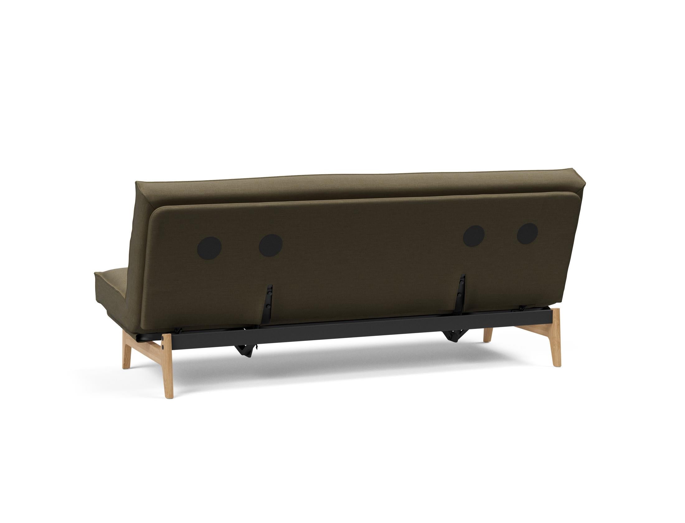 Entdecken Sie das Aslak 120 Bettsofa mit Soft Spring-Matratze – minimalistisches Design, herausragender Komfort und nachhaltige Qualität für jeden Raum.