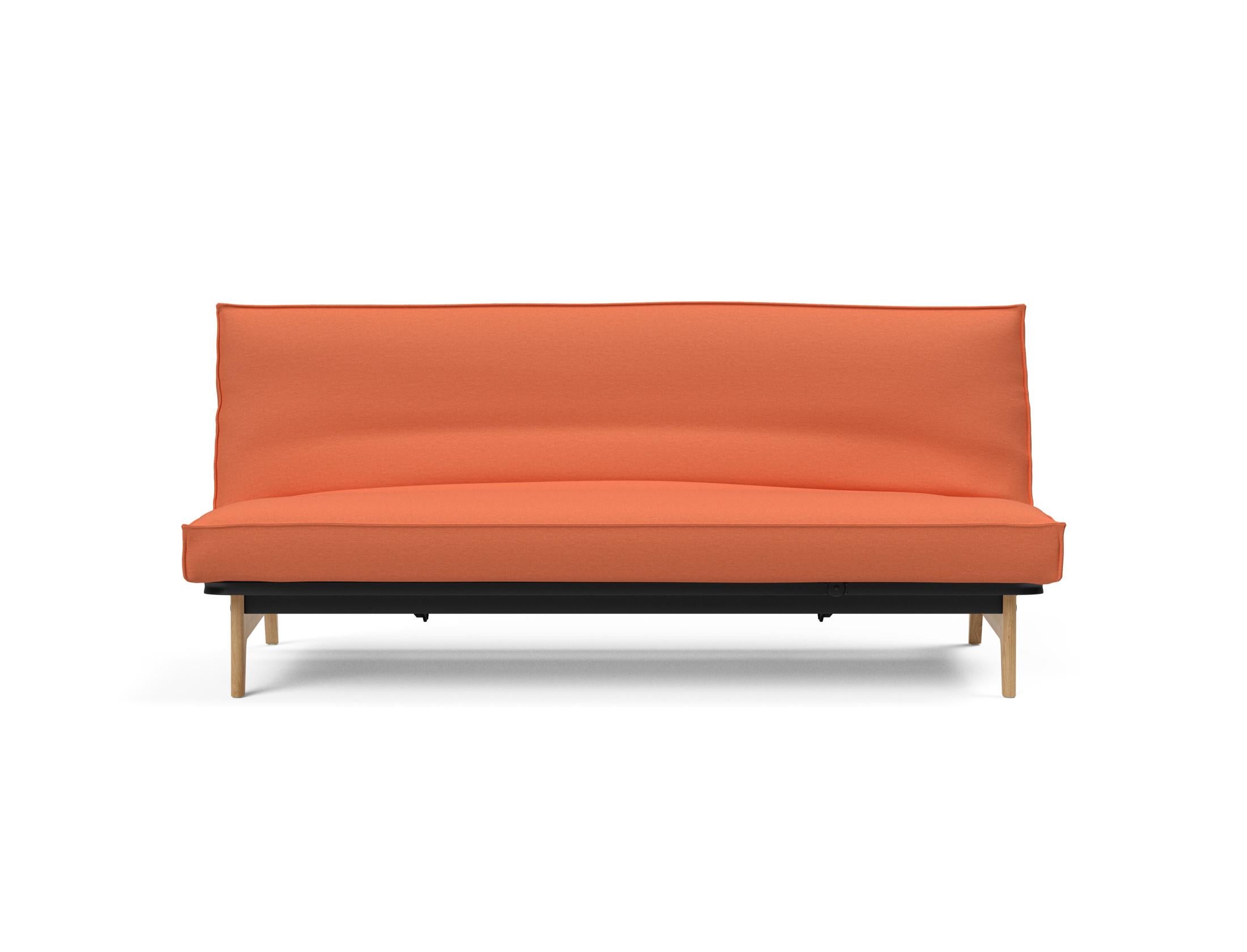 Elegantes Aslak 120 Bettsofa mit hochwertigem Sharp Plus Bezug, perfekt für entspannte Stunden und modernes Wohndesign.