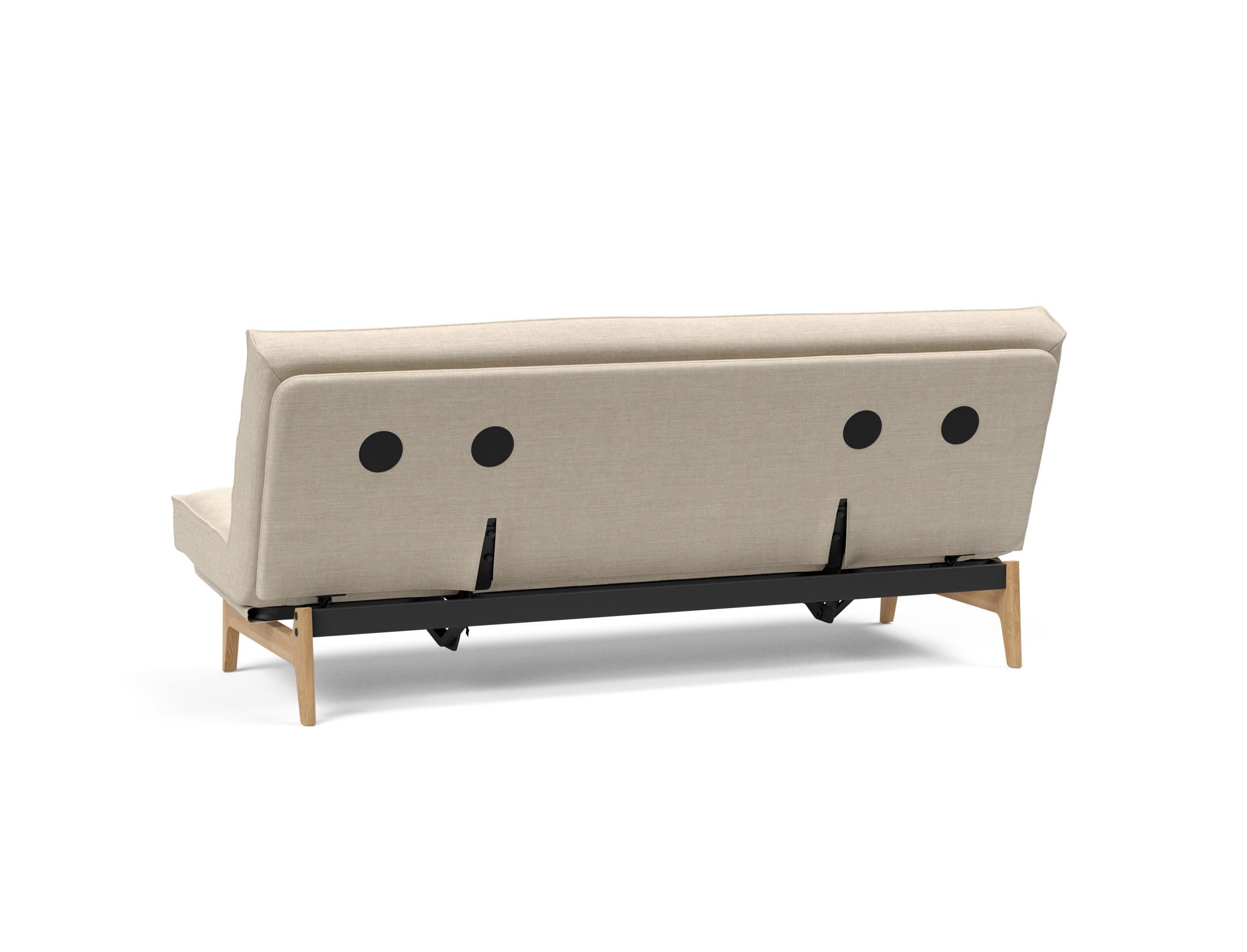 Entdecken Sie das Aslak 120 Bettsofa mit Soft Spring-Matratze – minimalistisches Design, herausragender Komfort und nachhaltige Qualität für jeden Raum.