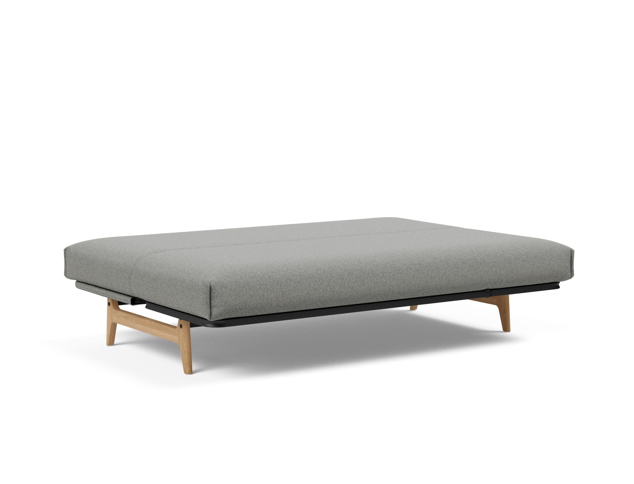 Entdecken Sie das Aslak 140 Bettsofa Nordic Cover: elegantes skandinavisches Design, abnehmbarer Bezug und vielfältige Matratzenoptionen für besten Schlafkomfort.