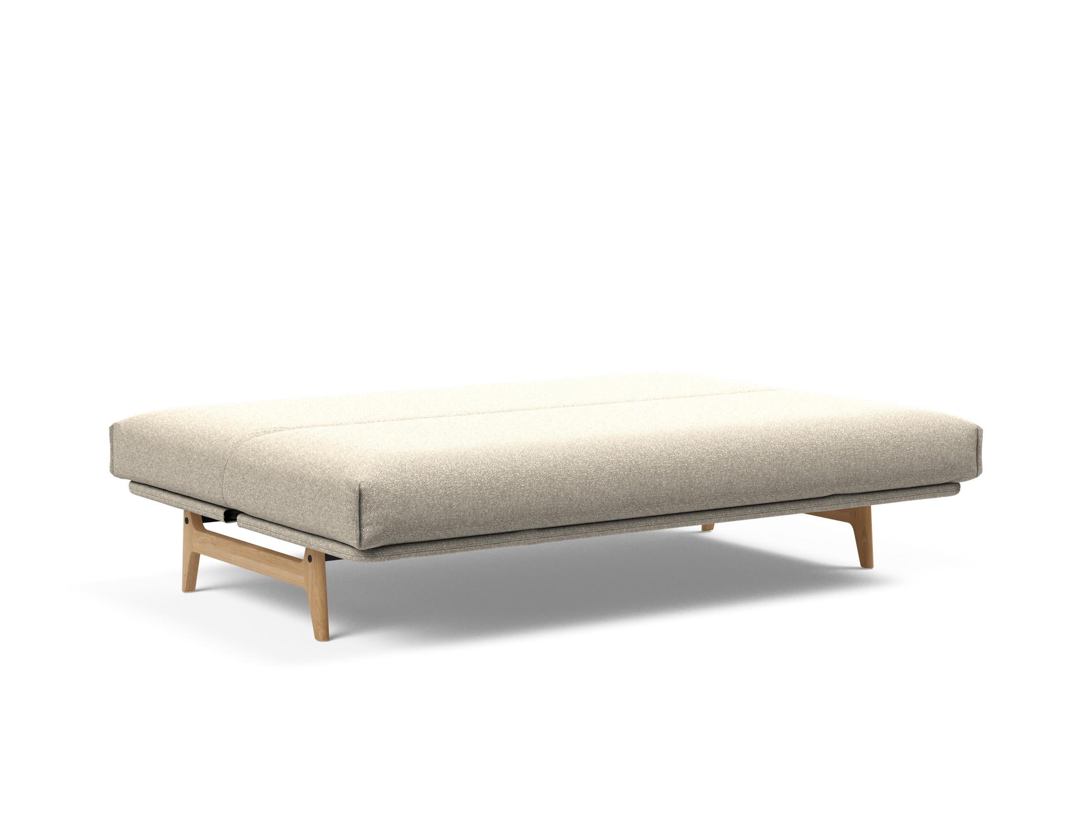 Erleben Sie das Aslak 140 Bettsofa mit elegantem Nordic Cover und luxuriöser Soft Spring Matratze – die perfekte Lösung für Komfort und Stil.