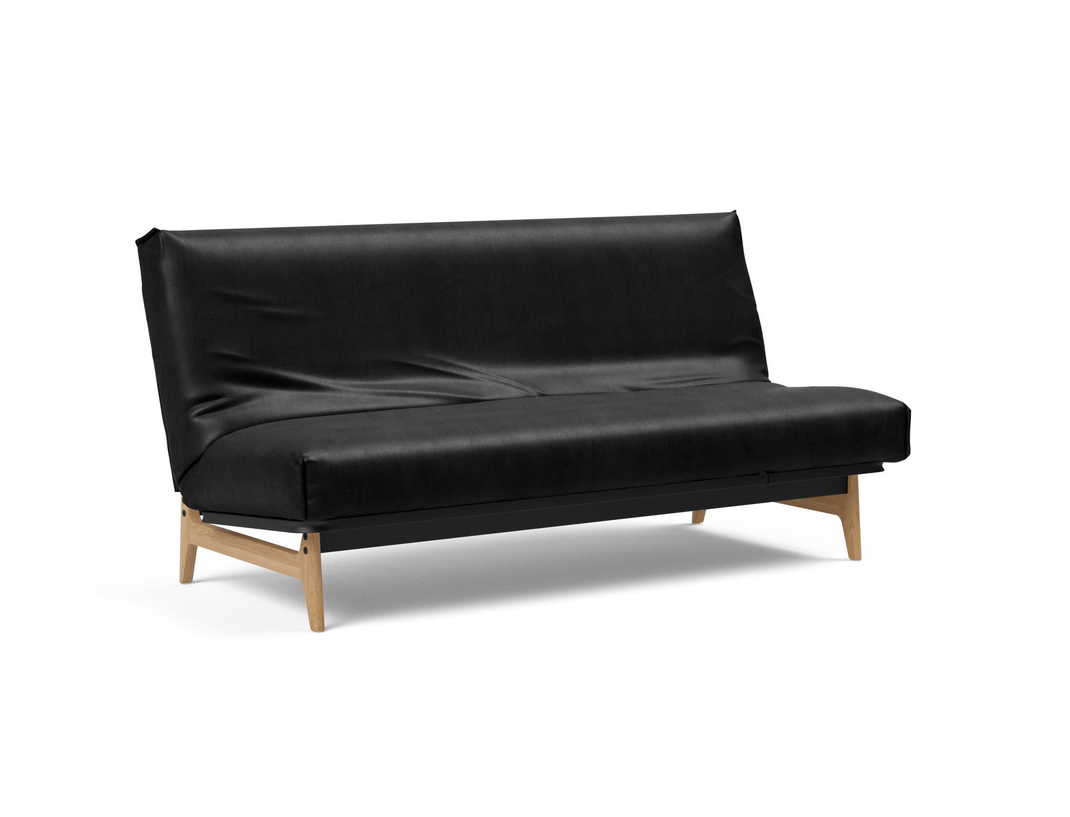 Entdecken Sie das Aslak 140 Bettsofa von Innovation Living – stilvolles skandinavisches Design trifft auf vielseitige Funktionalität und hohen Schlafkomfort.