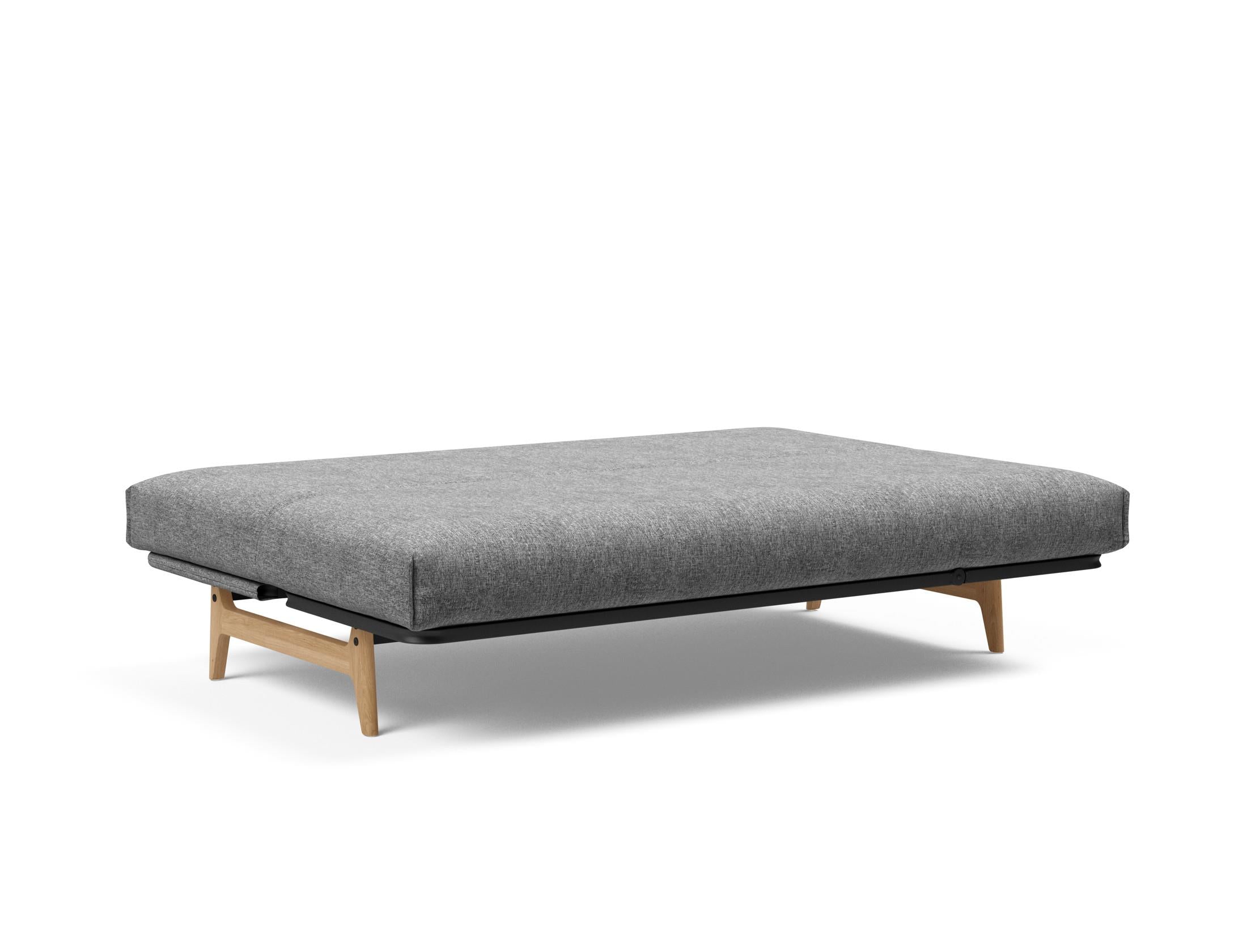 Erleben Sie das Aslak 140 Bettsofa mit elegantem Nordic Cover und luxuriöser Soft Spring Matratze – die perfekte Lösung für Komfort und Stil.