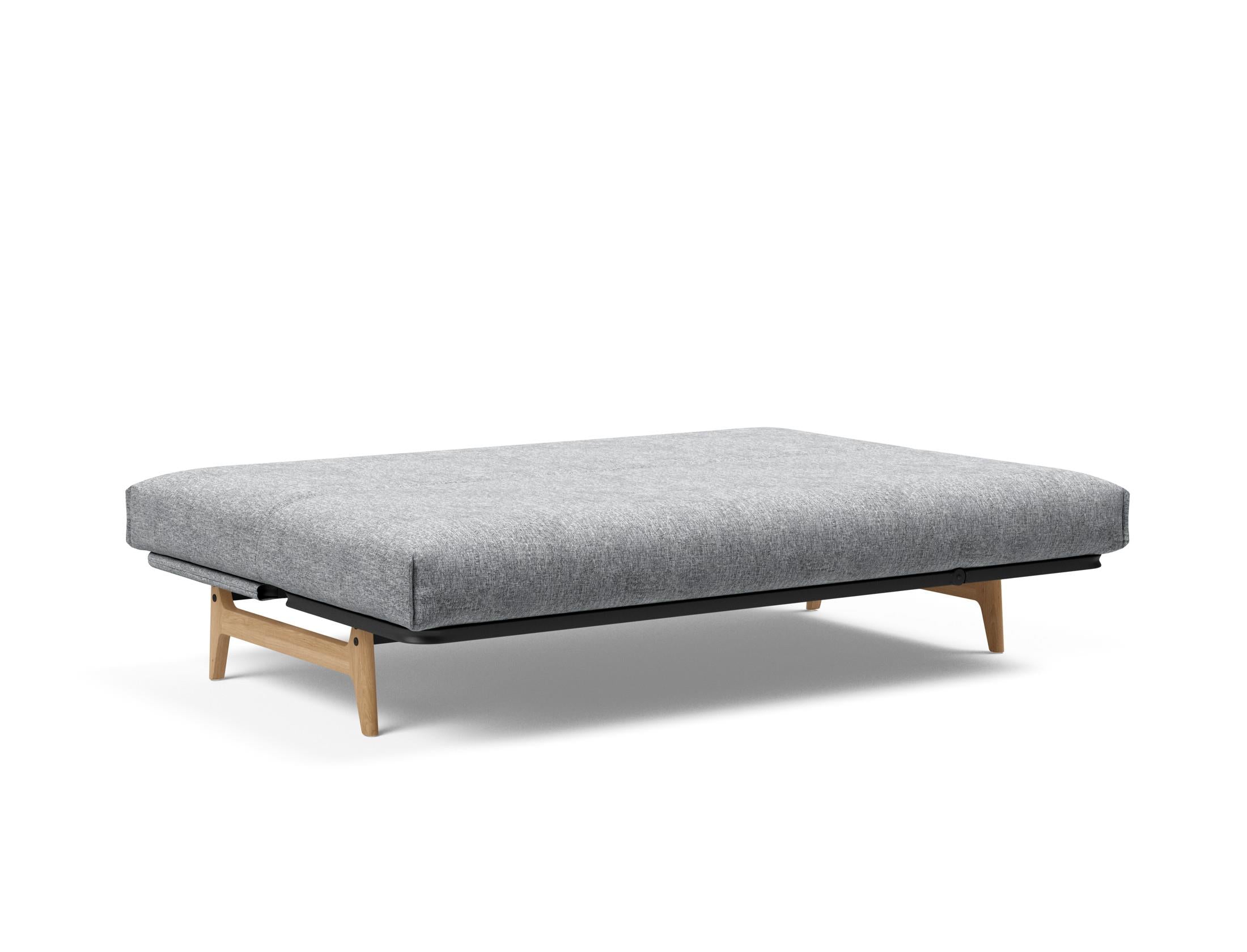 Erleben Sie das Aslak 140 Bettsofa mit elegantem Nordic Cover und luxuriöser Soft Spring Matratze – die perfekte Lösung für Komfort und Stil.