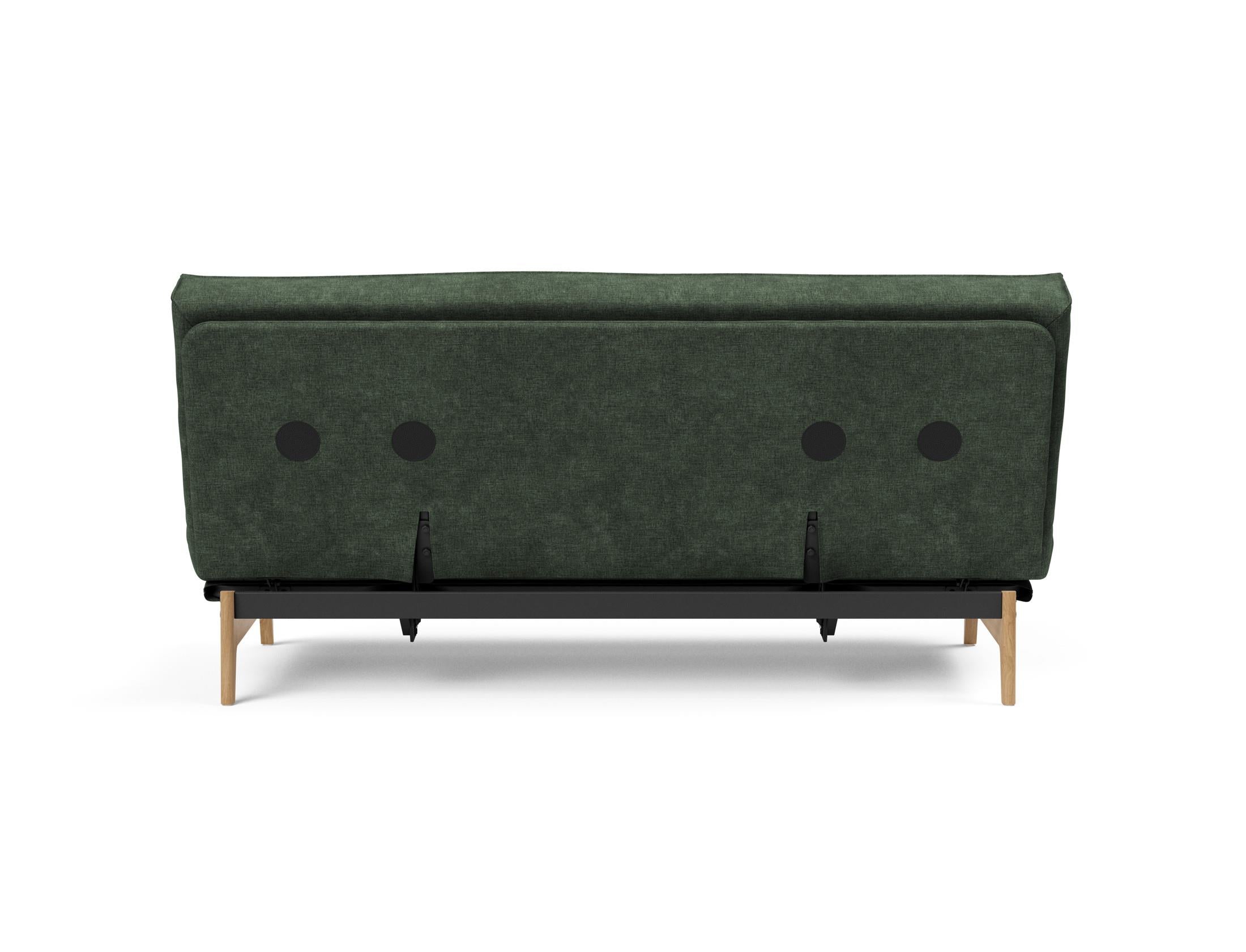 Erleben Sie das Aslak 140 Bettsofa mit Sharp Plus Cover – stilvolles Design, herausragender Komfort und flexible Nutzung für jeden Raum.