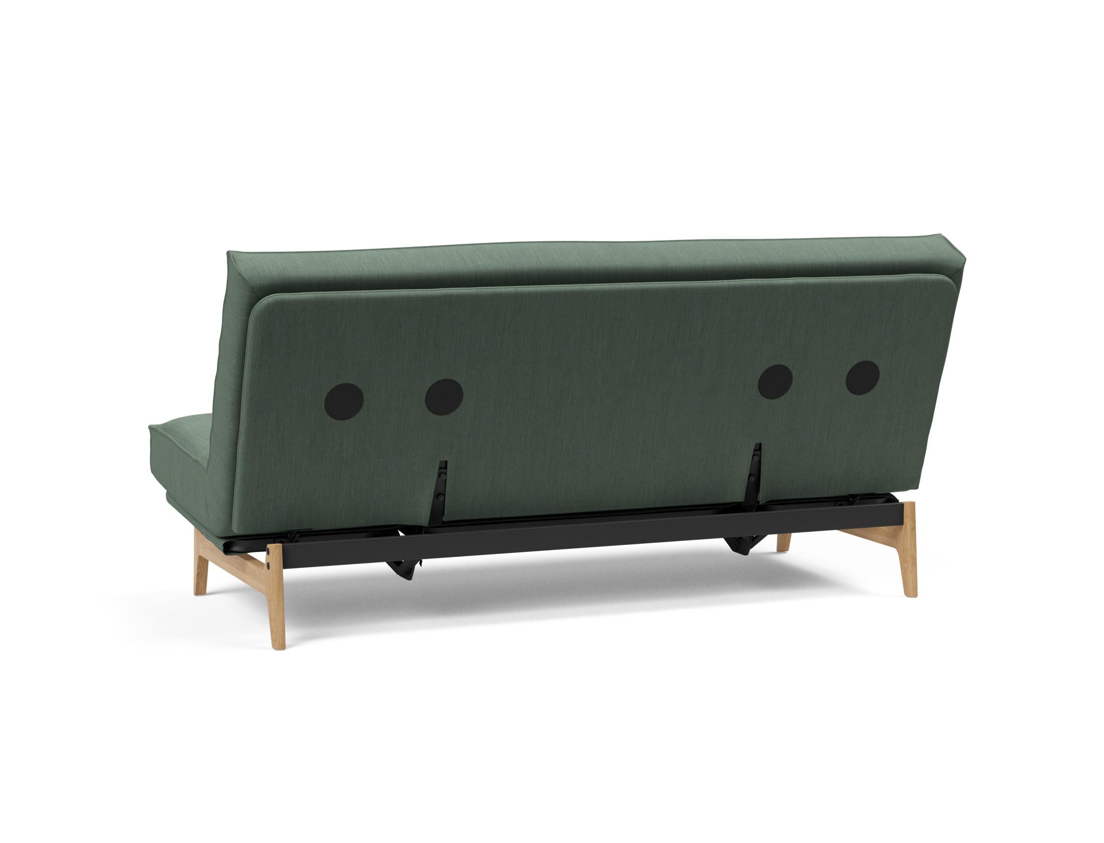 Entdecken Sie das Aslak 140 Bettsofa mit Soft Spring Matratze – perfekte Kombination aus modernem Design, hohem Komfort und vielseitiger Funktionalität.