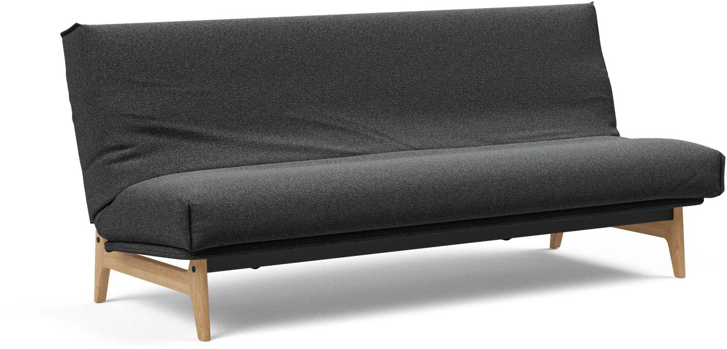 Erleben Sie das Aslak 120 Bettsofa Nordic Cover Classic von Innovation Living – modernes Design trifft auf vielseitige Nutzung für Ihr Zuhause.