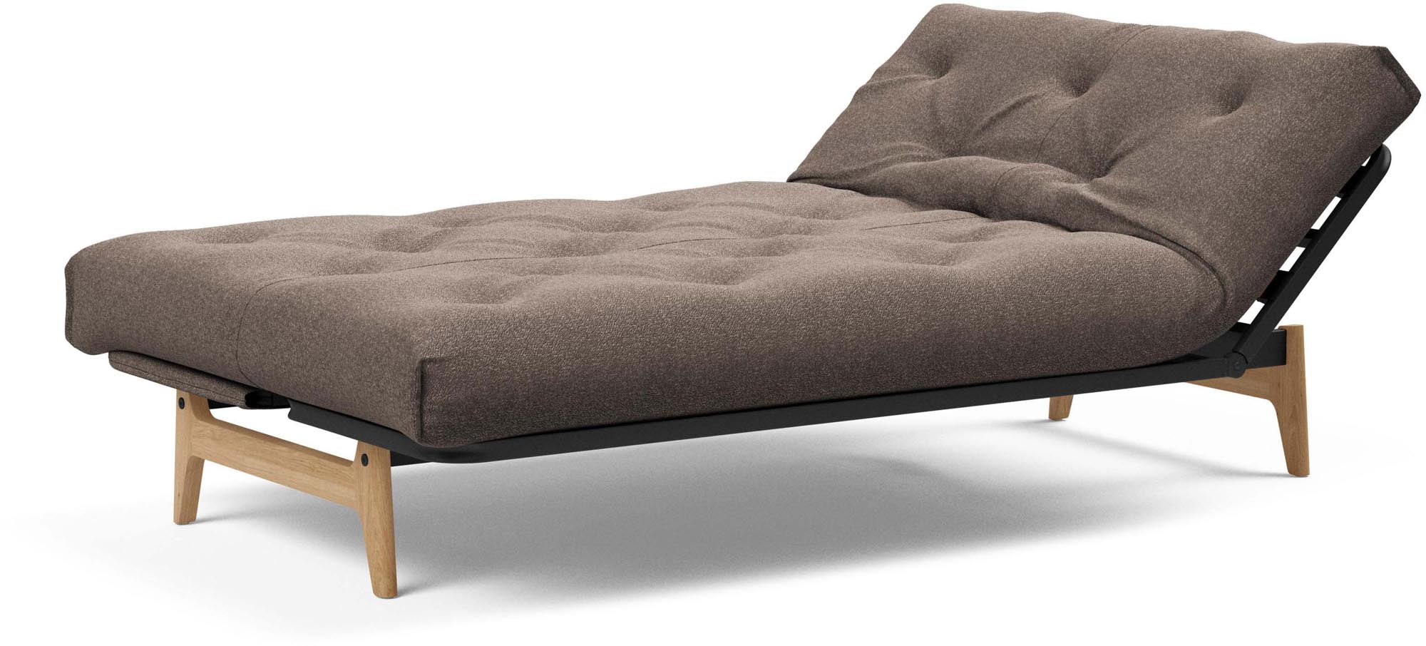 Entdecken Sie das Aslak 120 Bettsofa Nordic Spring von Innovation Living: stilvolles skandinavisches Design, perfekt für platzsparende Lösungen und Übernachtungen.