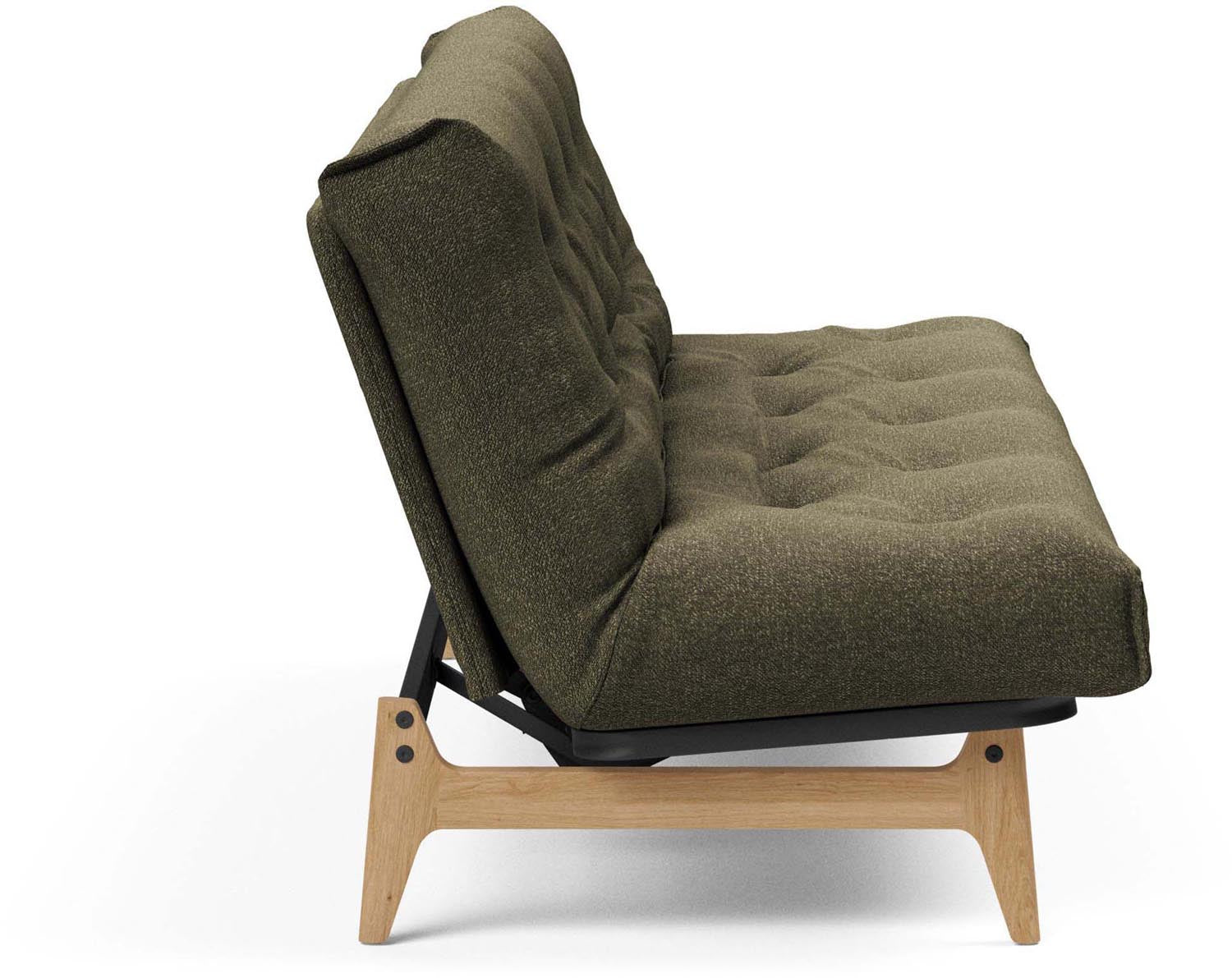 Erleben Sie das Aslak 120 Bettsofa Nordic Spring von Innovation Living: modernes skandinavisches Design, ideal für kleine Räume und Gästeübernachtungen.