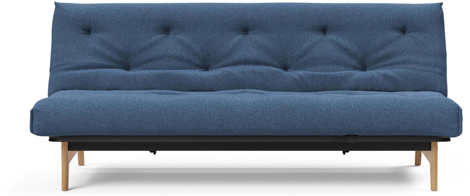 Erleben Sie das Aslak 120 Bettsofa Nordic Spring von Innovation Living: modernes skandinavisches Design, ideal für kleine Räume und Gästeübernachtungen.