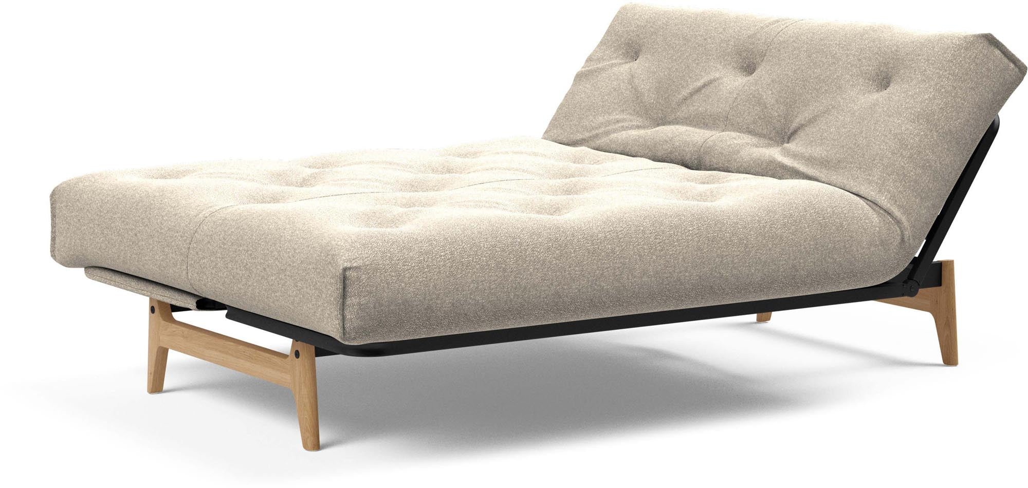 Erleben Sie das Aslak 140 Bettsofa Nordic von Innovation Living – skandinavisches Design trifft auf individuellen Schlafkomfort mit hochwertigem Latex.