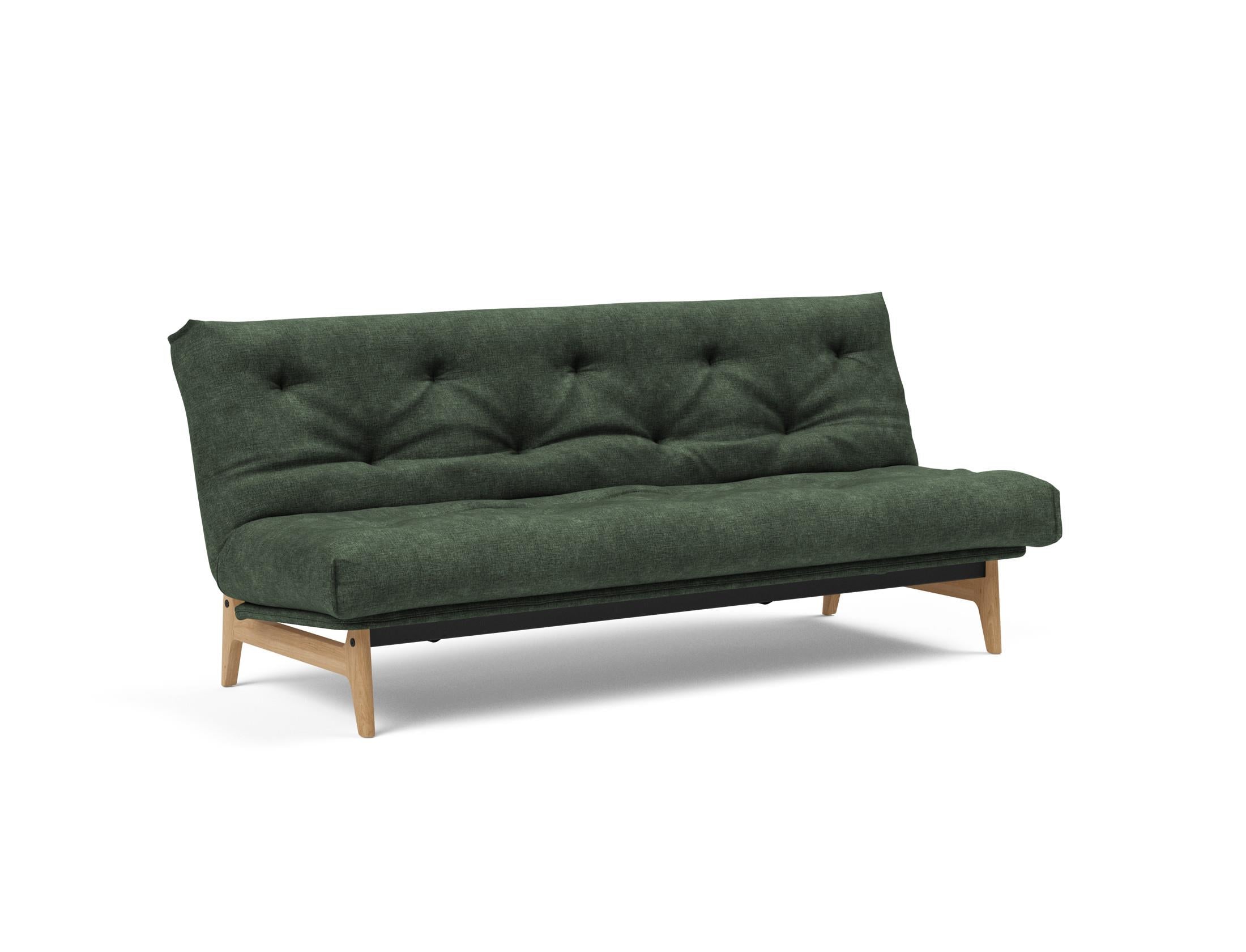 Entdecken Sie das Aslak 120 Bettsofa Nordic Soft Spring von Innovation Living – stilvolles Design trifft auf praktischen Komfort für Ihr Zuhause.
