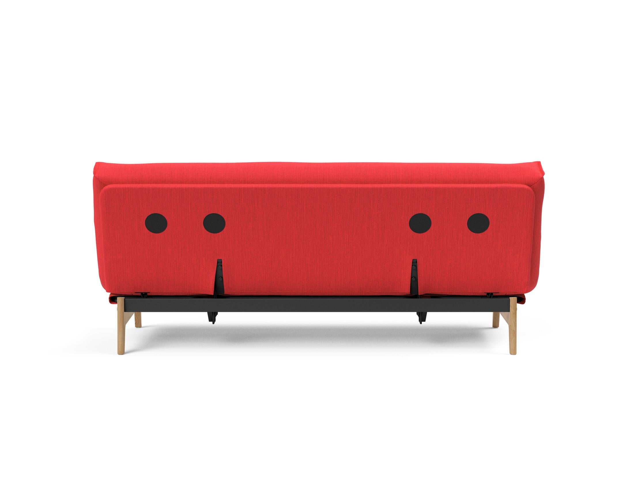 Entdecken Sie das Aslak 120 Bettsofa Nordic Soft Spring von Innovation Living – stilvolles Design trifft auf praktischen Komfort für Ihr Zuhause.