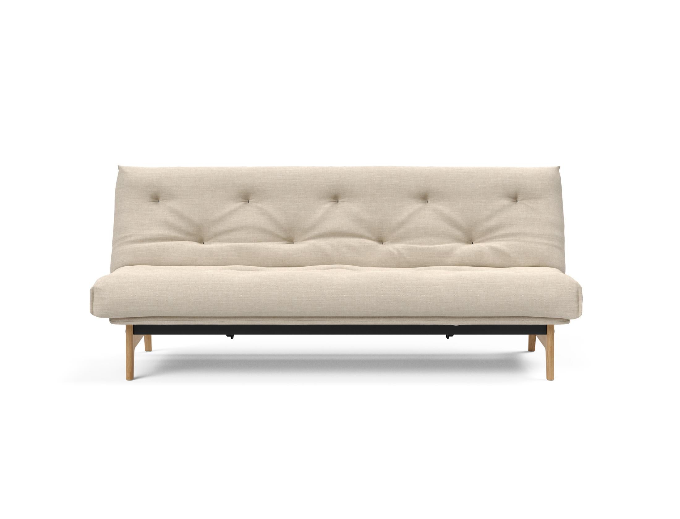 Elegantes Aslak 120 Bettsofa im Nordic-Stil, ausgestattet mit einem komfortablen Soft Spring Bezug für stilvolle Entspannung und vielseitige Nutzung.