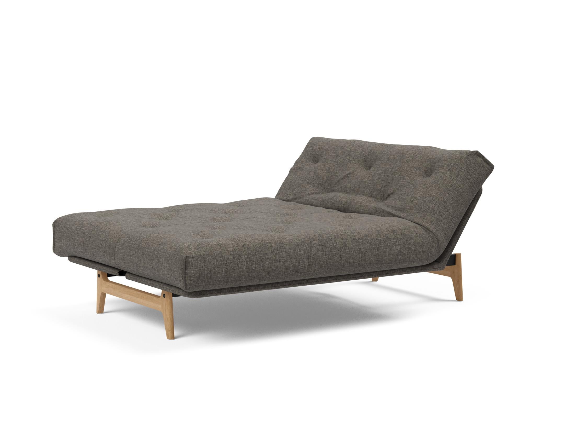 Erleben Sie das Aslak 140 Bettsofa Nordic: Multifunktionales Design, nachhaltige Materialien und erstklassiger Schlafkomfort für Ihr Zuhause.