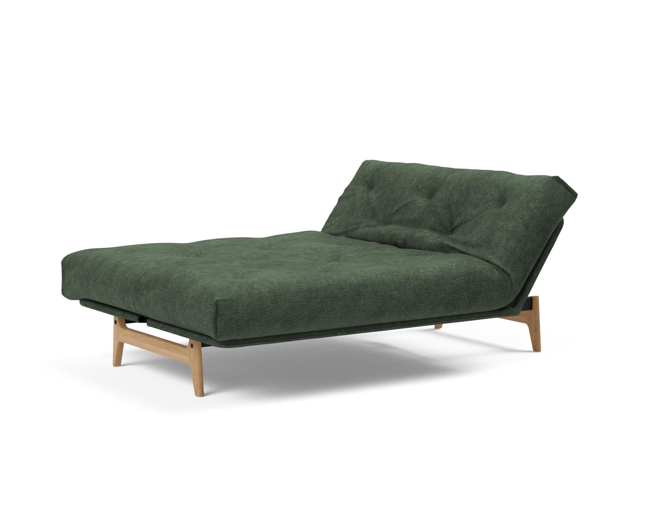 Erleben Sie das Aslak 140 Bettsofa Nordic: Multifunktionales Möbelstück mit elegantem Design, nachhaltigen Materialien und erstklassigem Schlafkomfort.