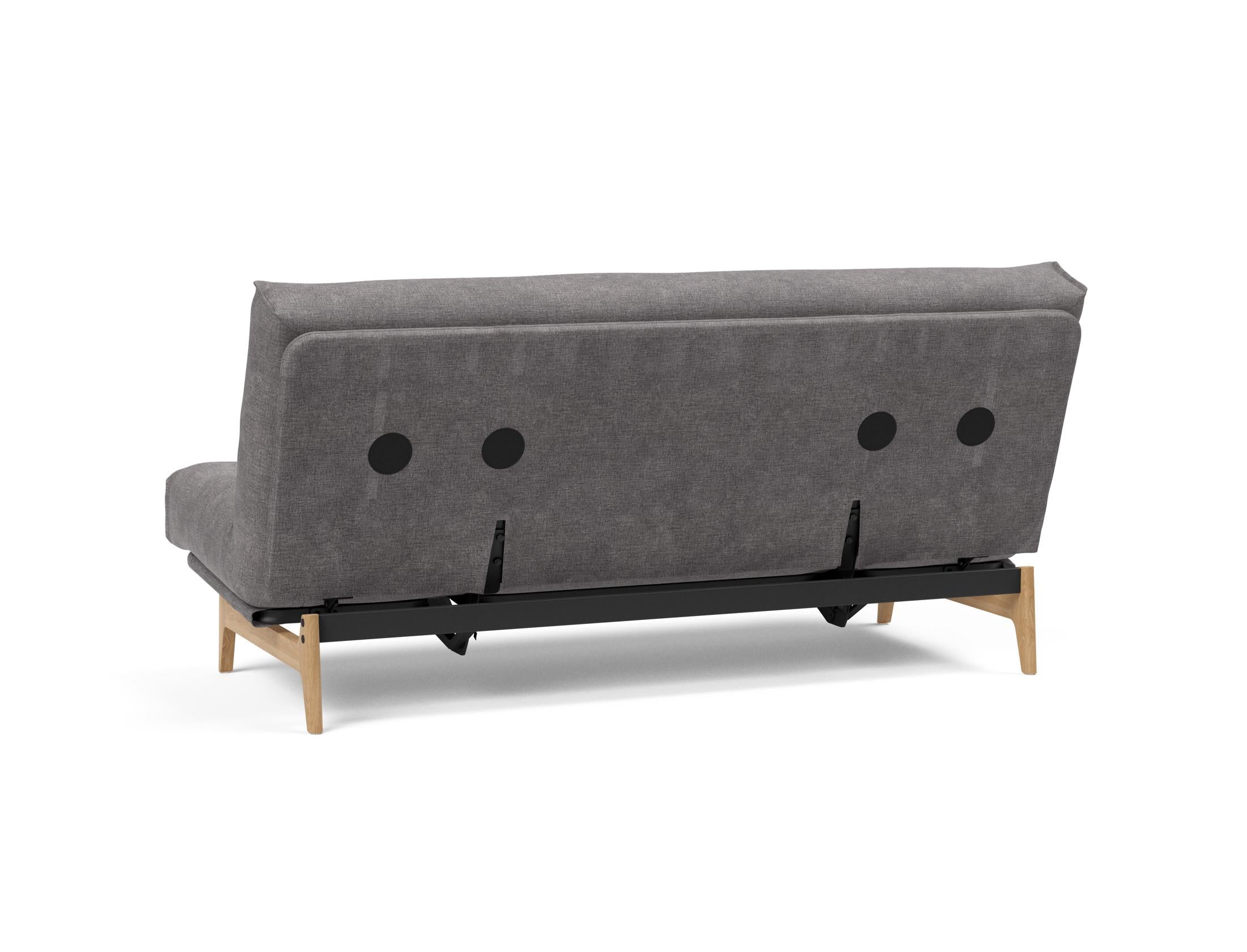 Erleben Sie das Aslak 140 Bettsofa Nordic: Ein elegantes, nachhaltiges Schlafsofa mit bequemer Matratze für höchsten Komfort und vielseitige Nutzung.