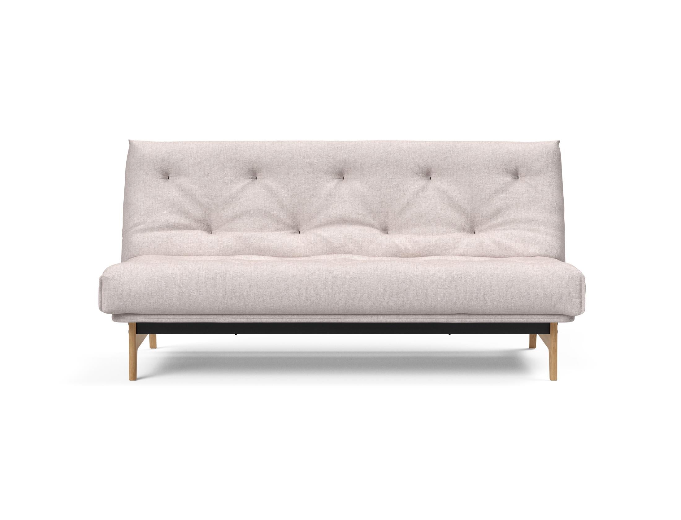 Erleben Sie das Aslak 140 Bettsofa Nordic: Multifunktionales Möbelstück mit elegantem Design, nachhaltigen Materialien und erstklassigem Schlafkomfort.