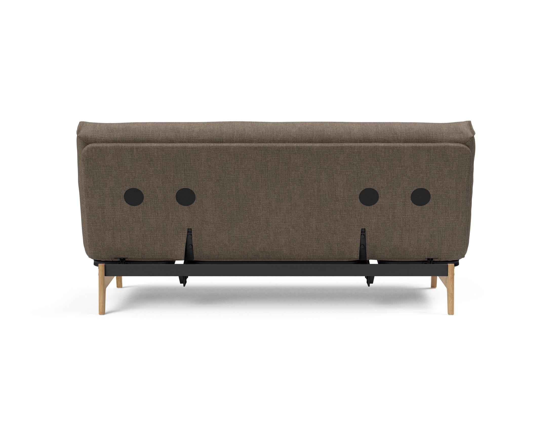 Erleben Sie das Aslak 140 Bettsofa Nordic Soft Spring – stilvolles skandinavisches Design, das Komfort und Funktionalität vereint.