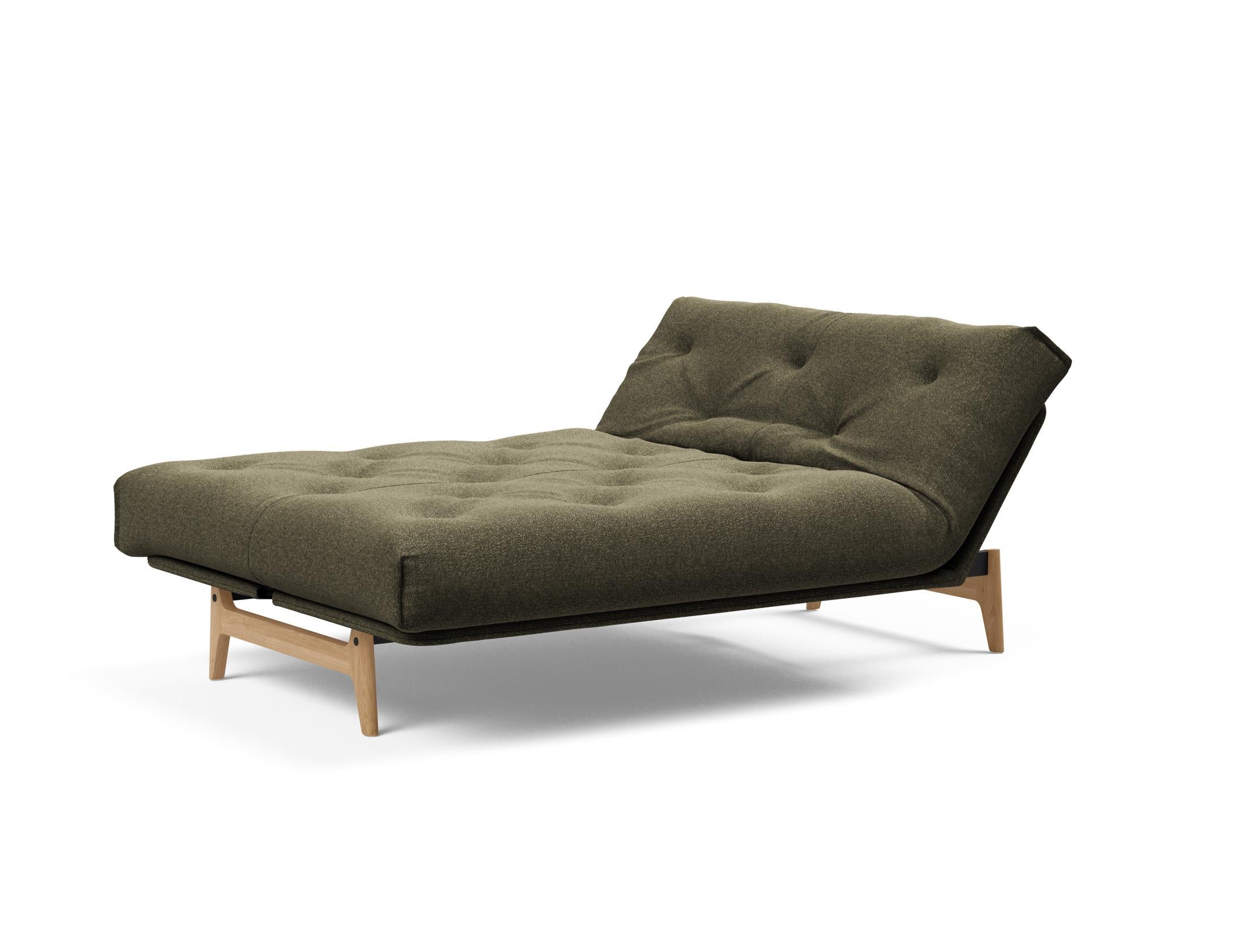 Erleben Sie das Aslak 140 Bettsofa Nordic: Ein elegantes, nachhaltiges Schlafsofa mit bequemer Matratze für höchsten Komfort und vielseitige Nutzung.