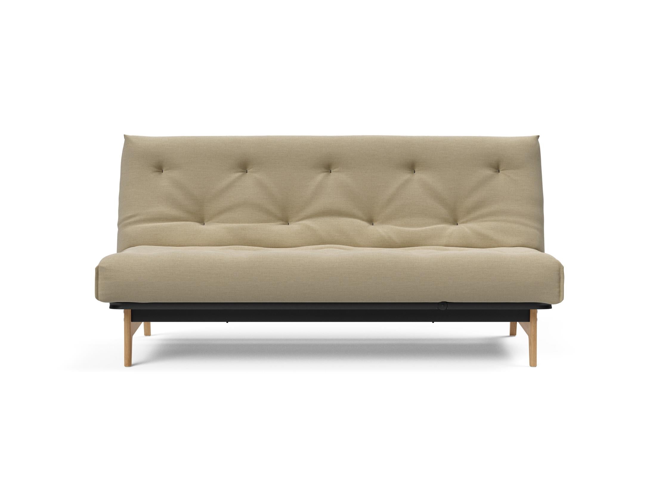 Stylisches Aslak 140 Bettsofa im nordischen Design, perfekt für kompakte Wohnräume, vereint Funktionalität und modernen Komfort.