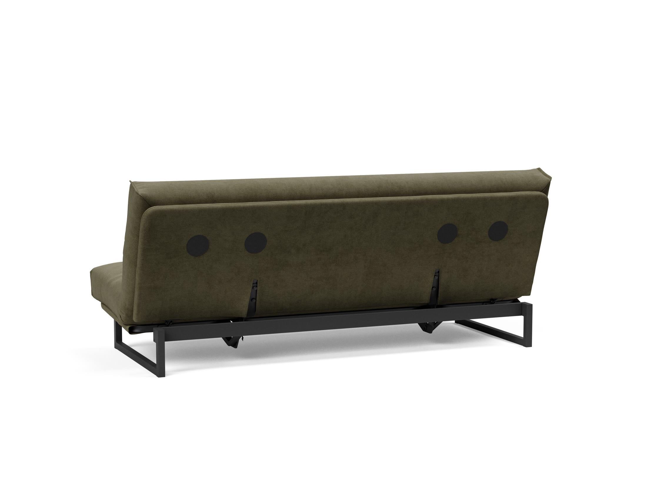 Fraction 120 Bettsofa: Elegantes Schlafsofa mit abnehmbarem Nordic-Bezug und komfortabler Soft Spring Matratze für entspannte Nächte und stilvolles Wohnen.