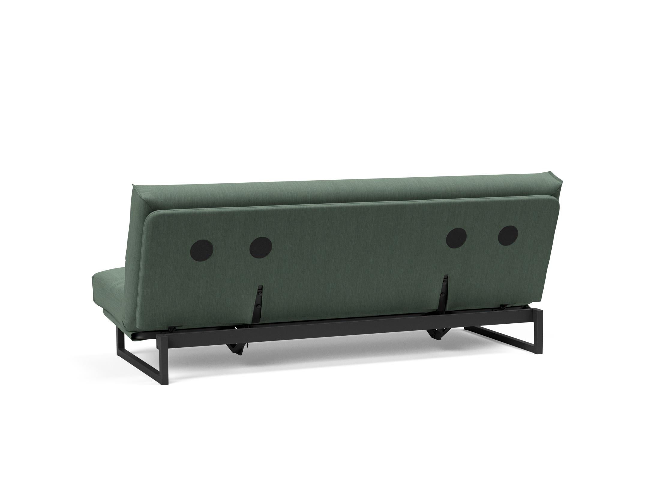 Fraction 120 Bettsofa: Elegantes Schlafsofa mit abnehmbarem Nordic-Bezug und komfortabler Soft Spring Matratze für entspannte Nächte und stilvolles Wohnen.
