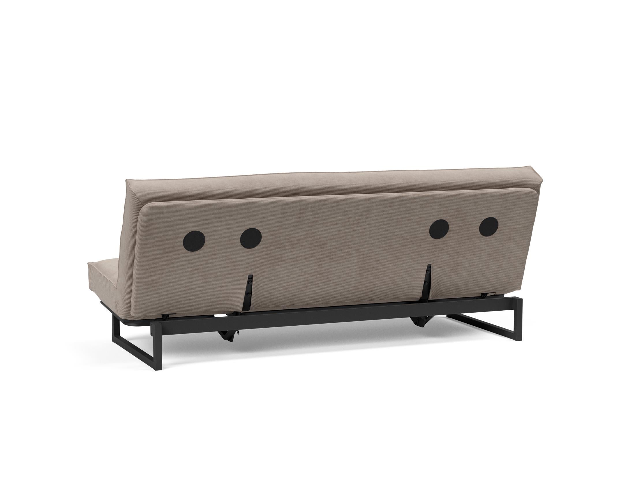 Erleben Sie das Fraction 120 Bettsofa Sharp Plus Cover Soft Spring von Innovation Living – ein elegantes, funktionales Sofa, ideal für kleine Räume.