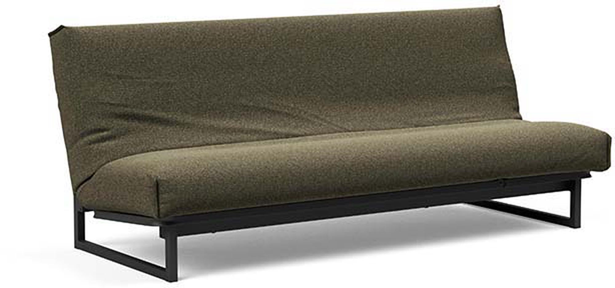 Erleben Sie das Fraction 120 Bettsofa Nordic Cover von Innovation Living: modernes Design, vielseitig einsetzbar und mit einer komfortablen Soft Spring-Matratze.