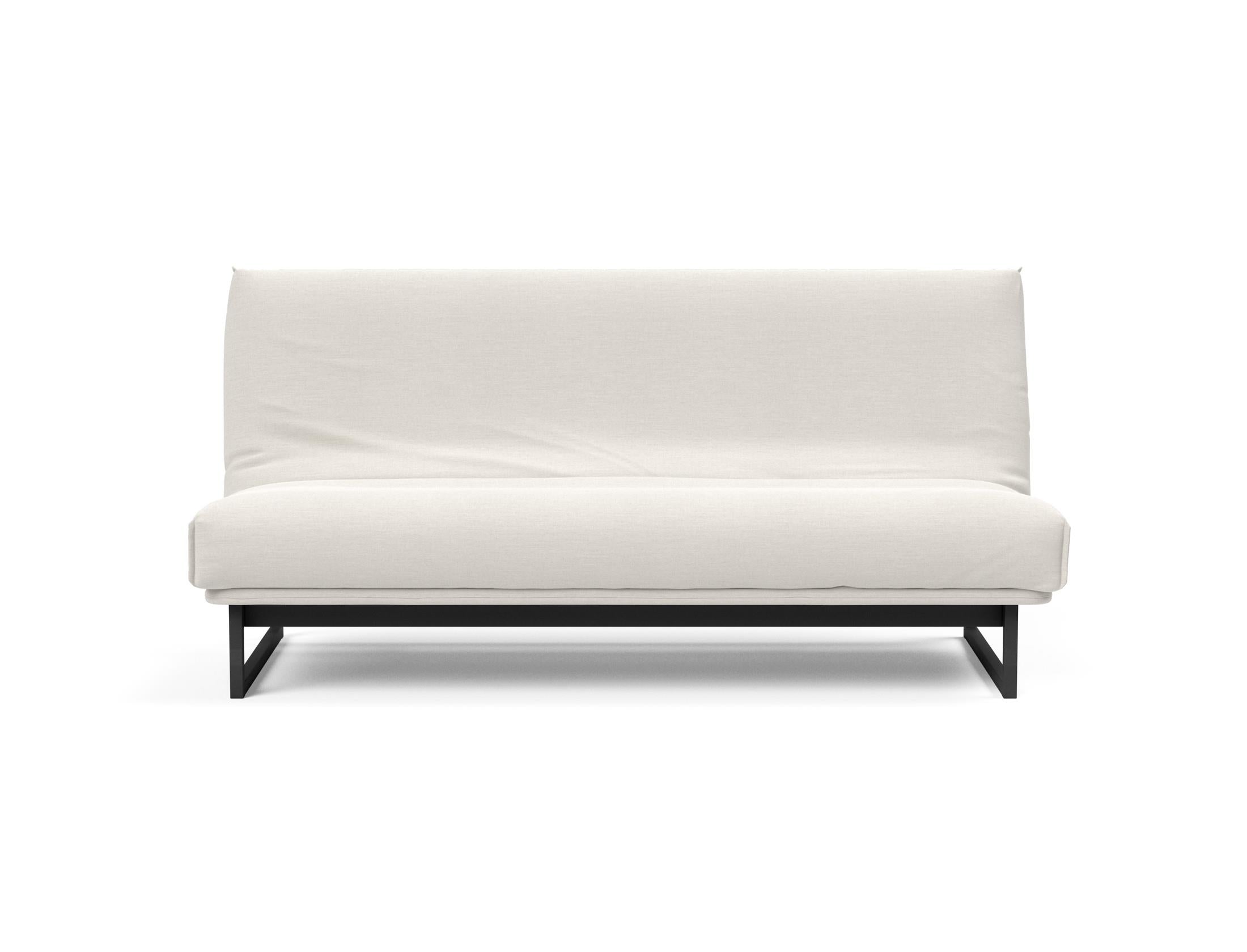 Elegantes Fraction 140 Bettsofa mit Nordic Cover und Soft Spring, ideal für stilvolle Wohnräume und gemütliche Stunden.