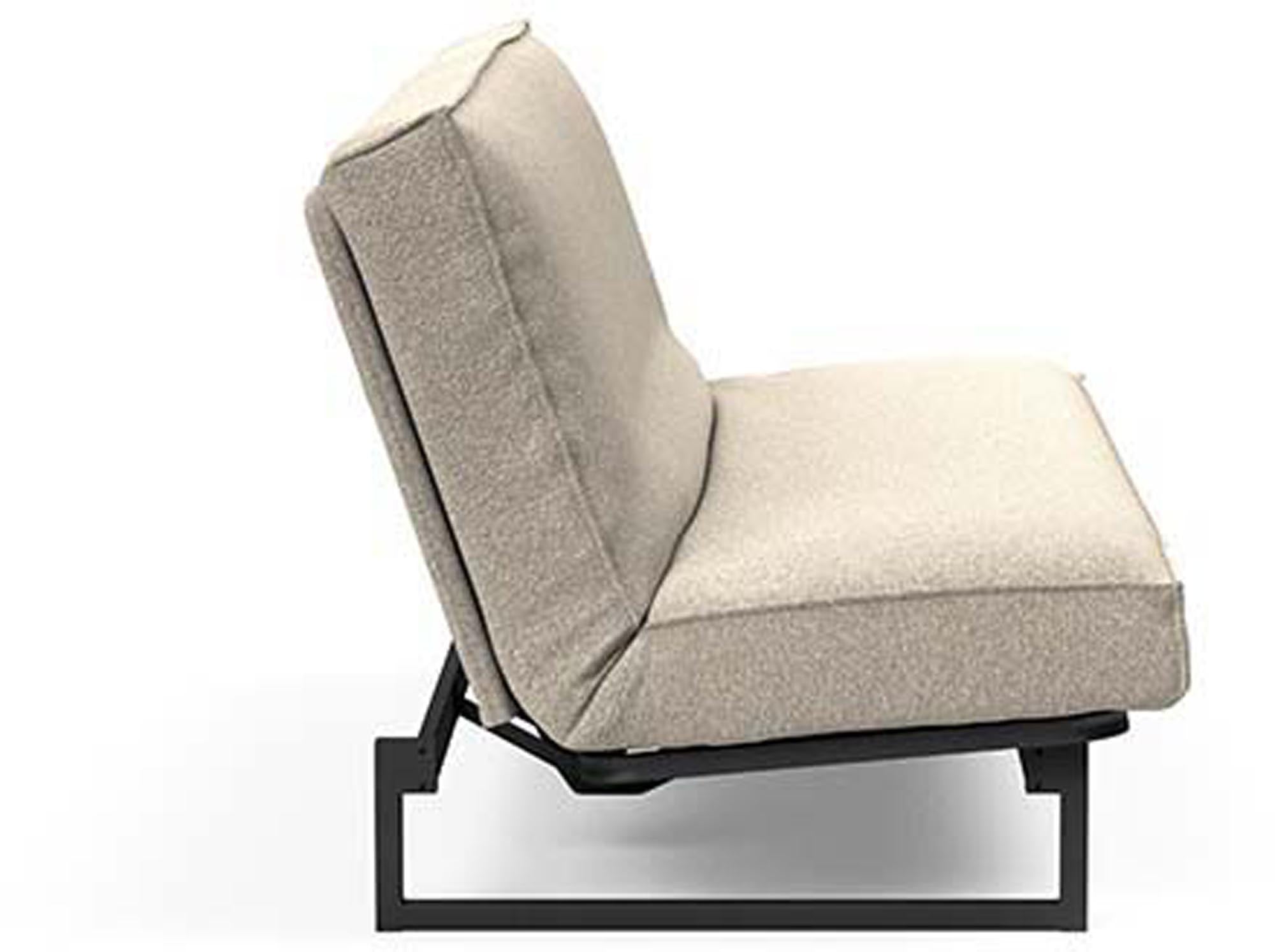 Entdecken Sie das Fraction 140 Bettsofa Sharp Plus Cover von Innovation Living – stilvoll, platzsparend und ideal für vielseitige Wohnkonzepte.