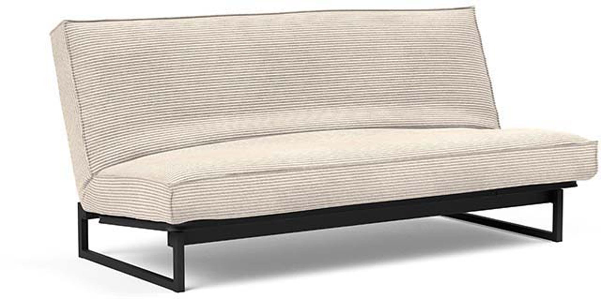 Entdecken Sie das Fraction 140 Bettsofa Sharp Plus Cover von Innovation Living – modernes Design, vielseitig und ideal für entspannte Stunden und erholsamen Schlaf.