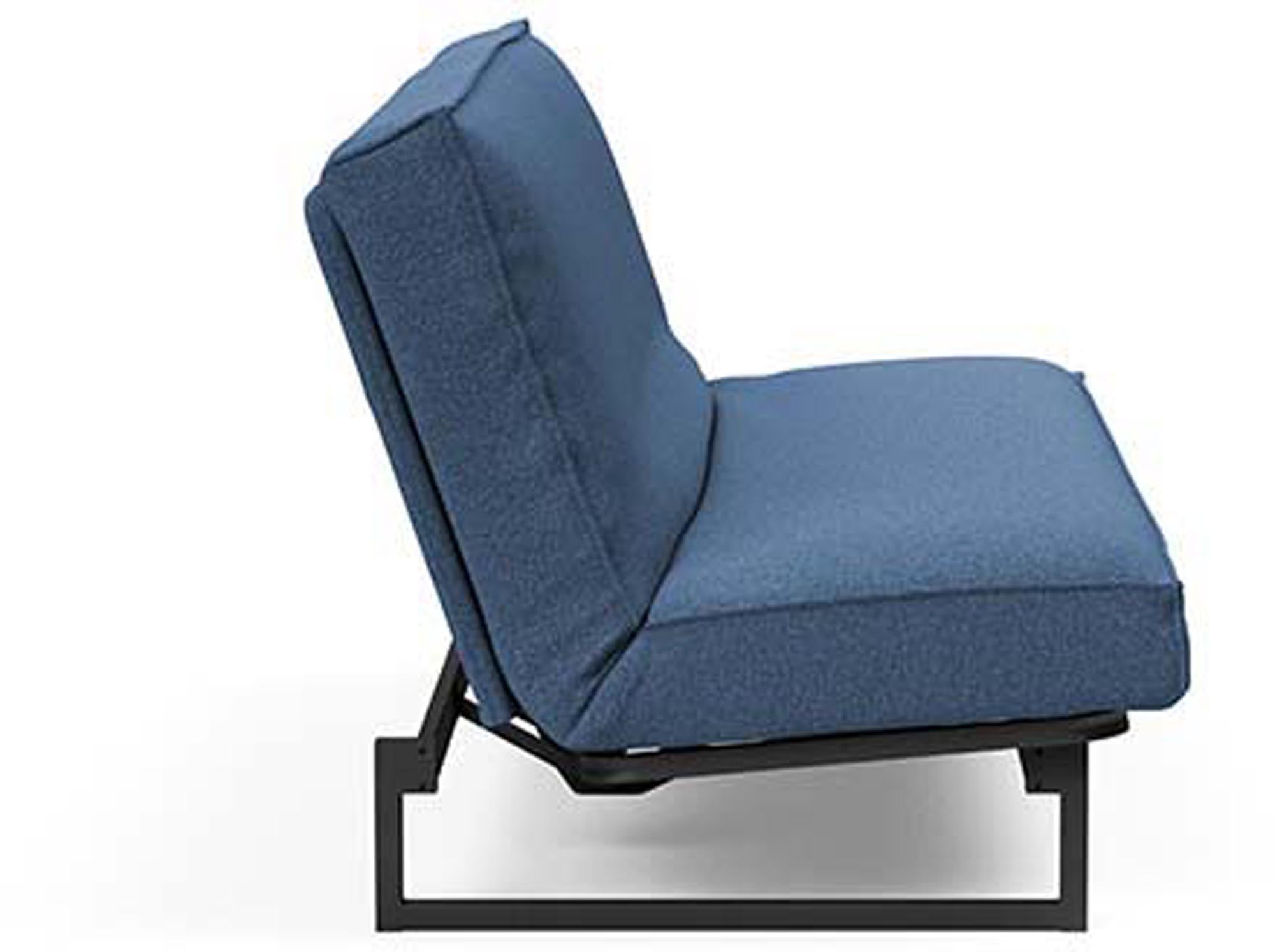 Entdecken Sie das Fraction 140 Bettsofa Sharp Plus Cover von Innovation Living – stilvoll, platzsparend und ideal für vielseitige Wohnkonzepte.
