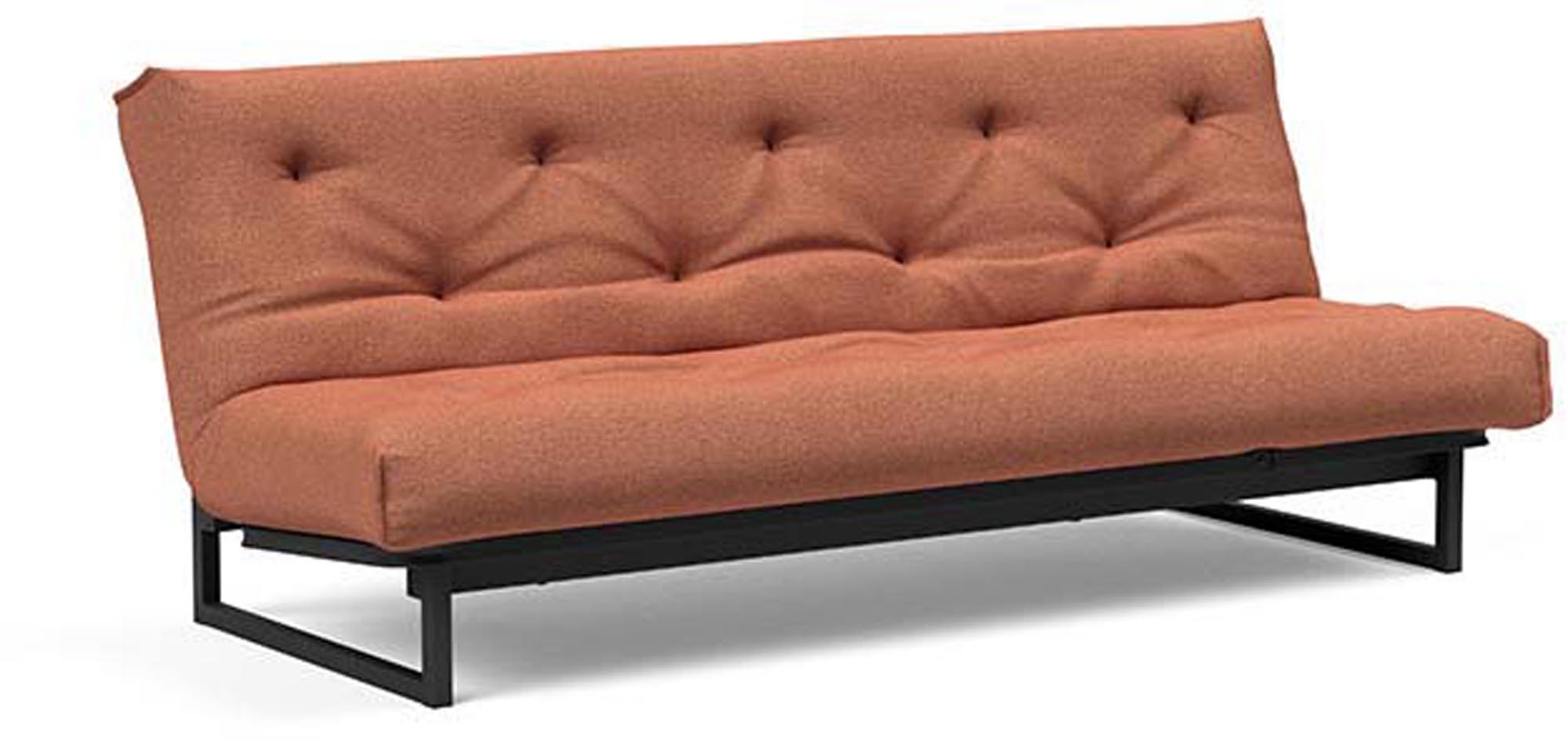 Entdecken Sie das Fraction 120 Bettsofa Nordic von Innovation Living – stilvolles Design trifft auf praktische Vielseitigkeit für Ihr Zuhause.