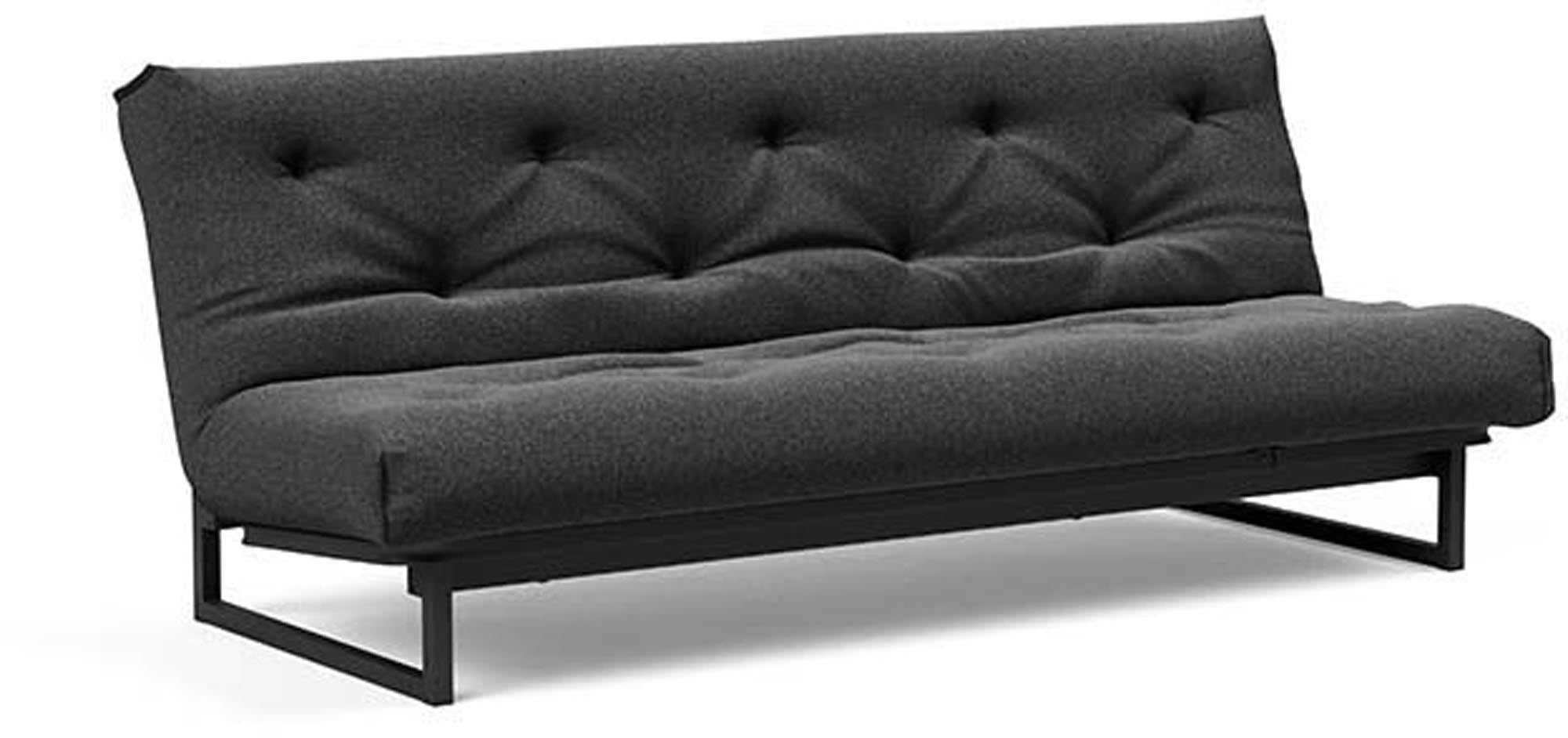 Entdecken Sie das Fraction 120 Bettsofa Nordic von Innovation Living – stilvoll, platzsparend und ideal für Gästeübernachtungen.