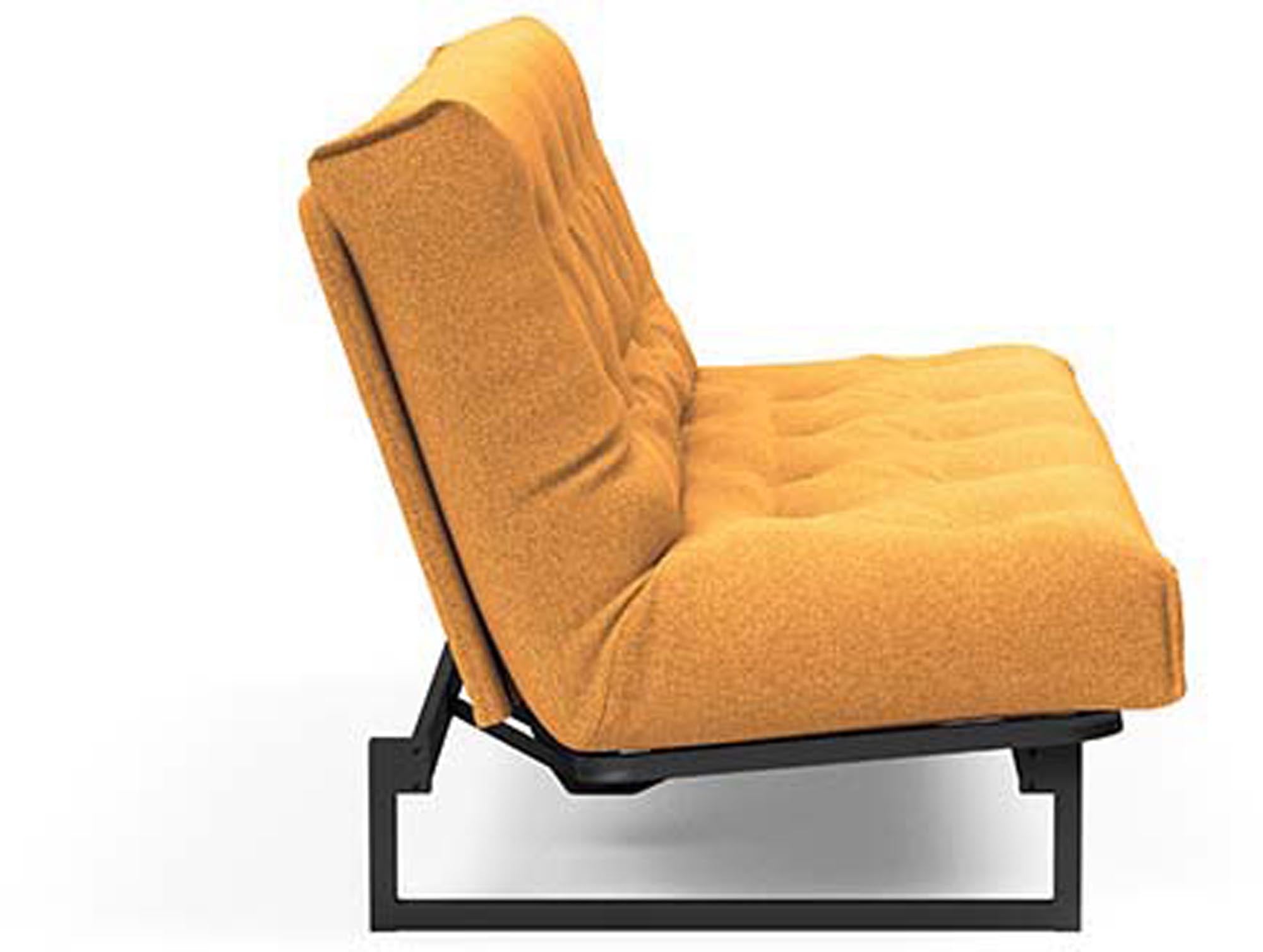 Entdecken Sie das Fraction 140 Bettsofa Nordic Spring von Innovation Living: stilvolles skandinavisches Design, perfekt für kleine Räume und Gästeübernachtungen.