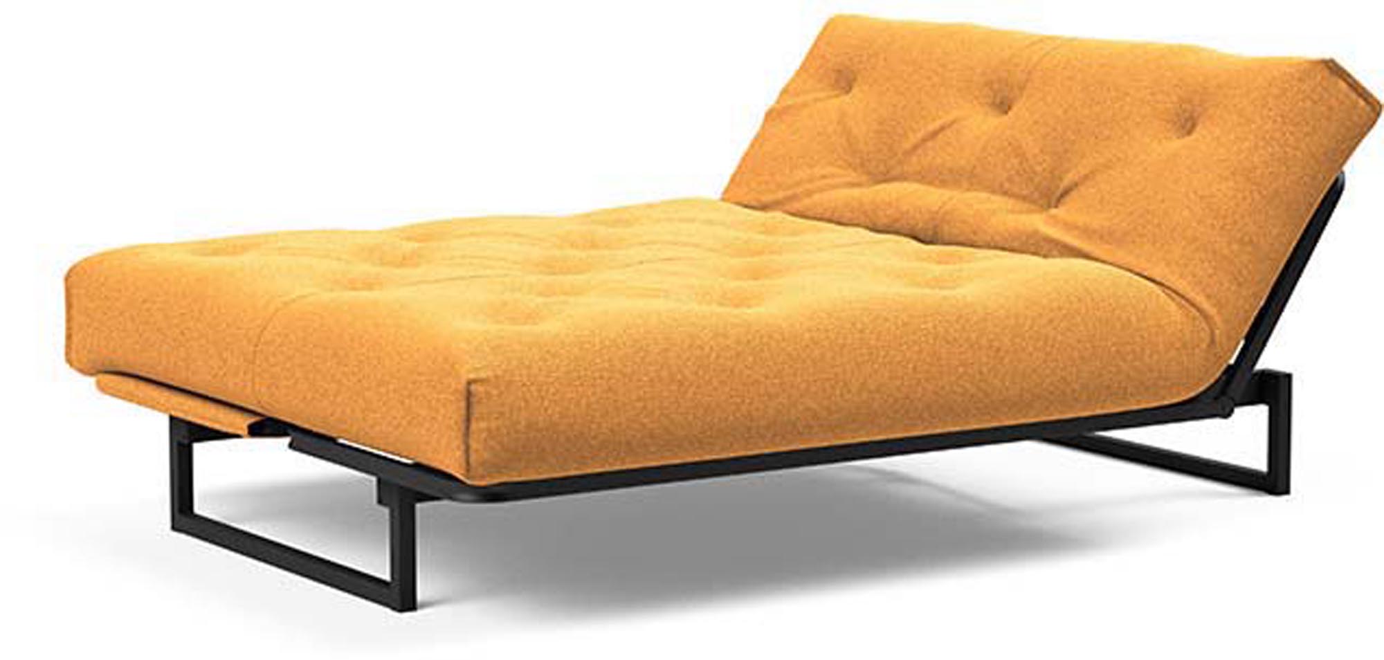 Entdecken Sie das Fraction 140 Bettsofa Nordic von Innovation Living: stilvolles skandinavisches Design, vielseitig einsetzbar für Komfort und Entspannung.