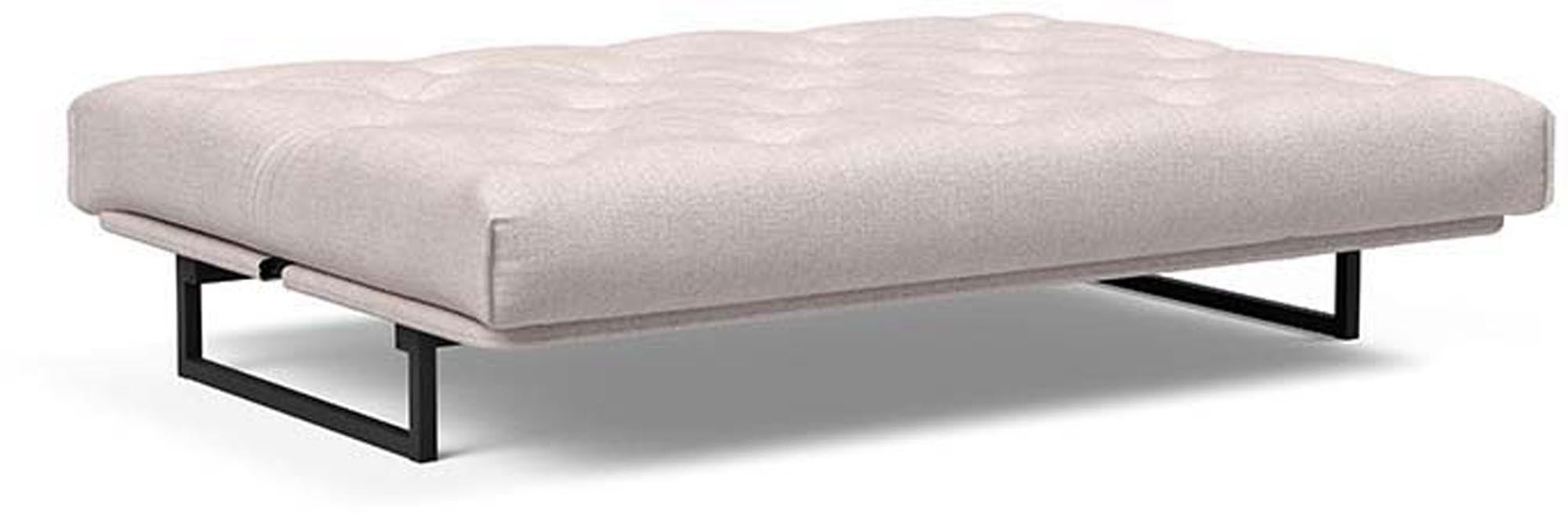 Erleben Sie das Fraction 140 Bettsofa Nordic von Innovation Living – eine elegante Lösung für Sitzen, Entspannen und Schlafen in kompakten Wohnräumen.